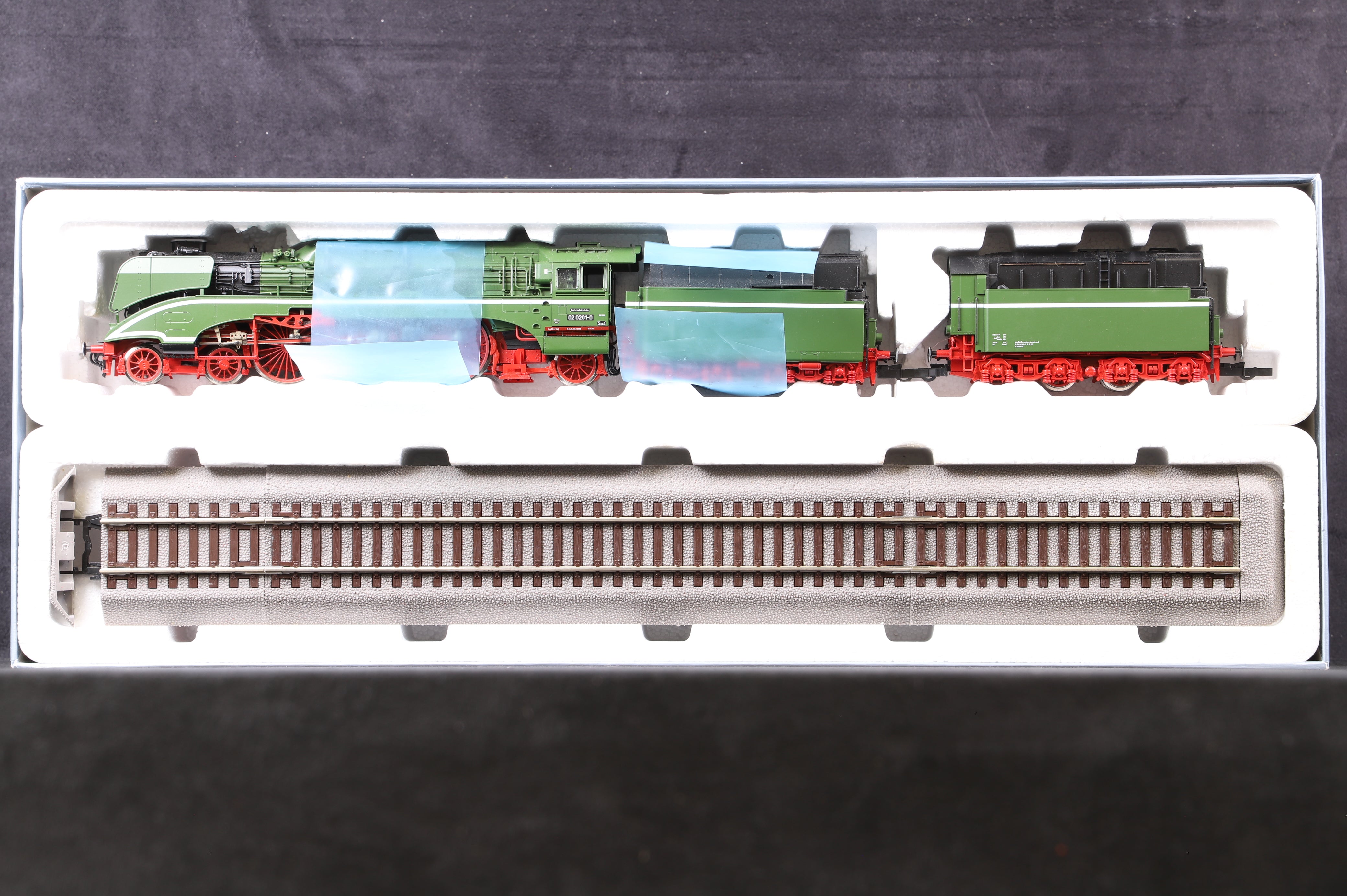 Roco HO 63198 DR 02 0201-0 Steam Locomotive, DCC Fitted - Clark