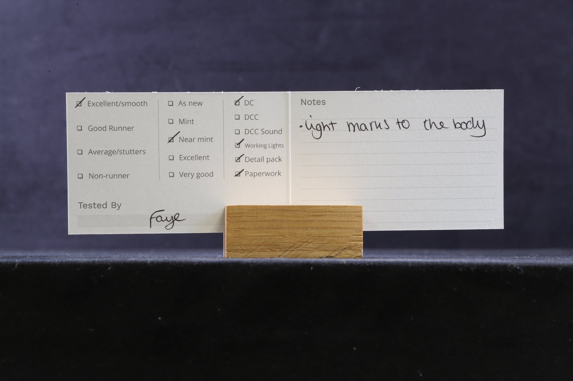 Bachmann OO 32-681 Class 45 D108 in BR Green w/ Split Headcodes - Weathered