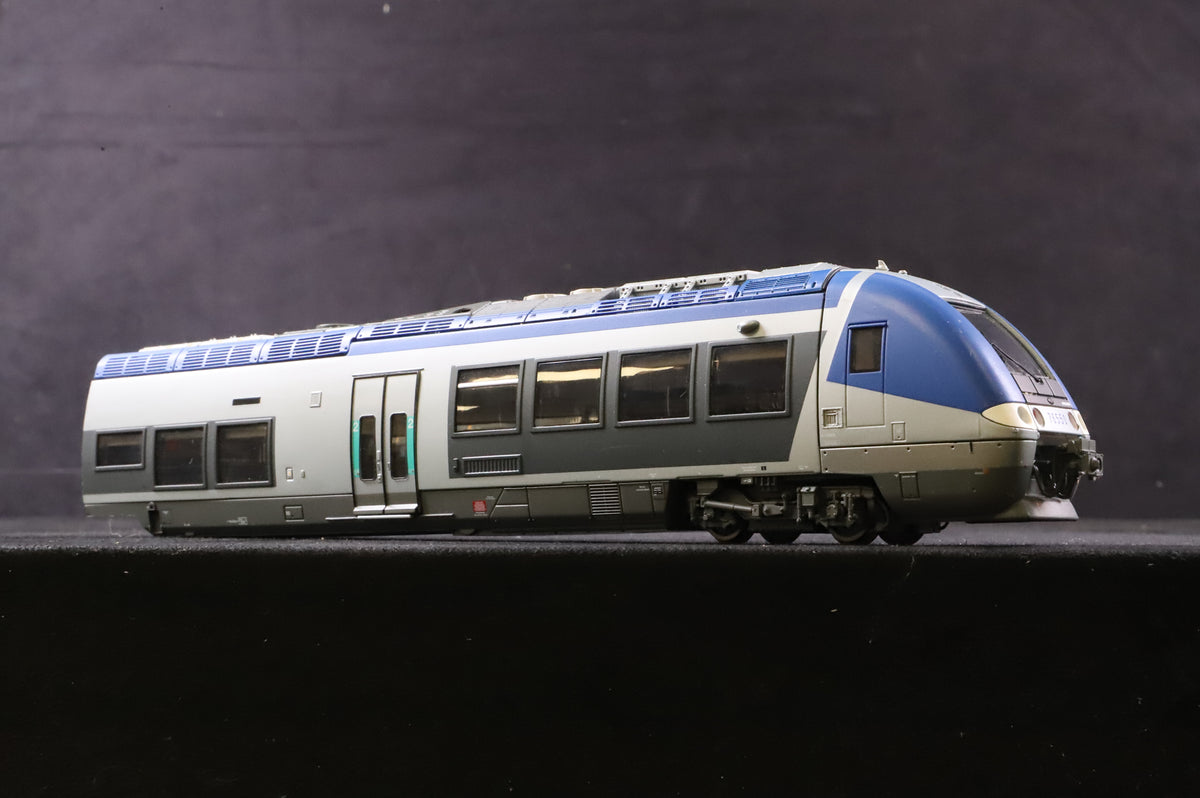 LS Models HO 10071 AGC SNCF X76500 Blue &amp; Grey Coaches