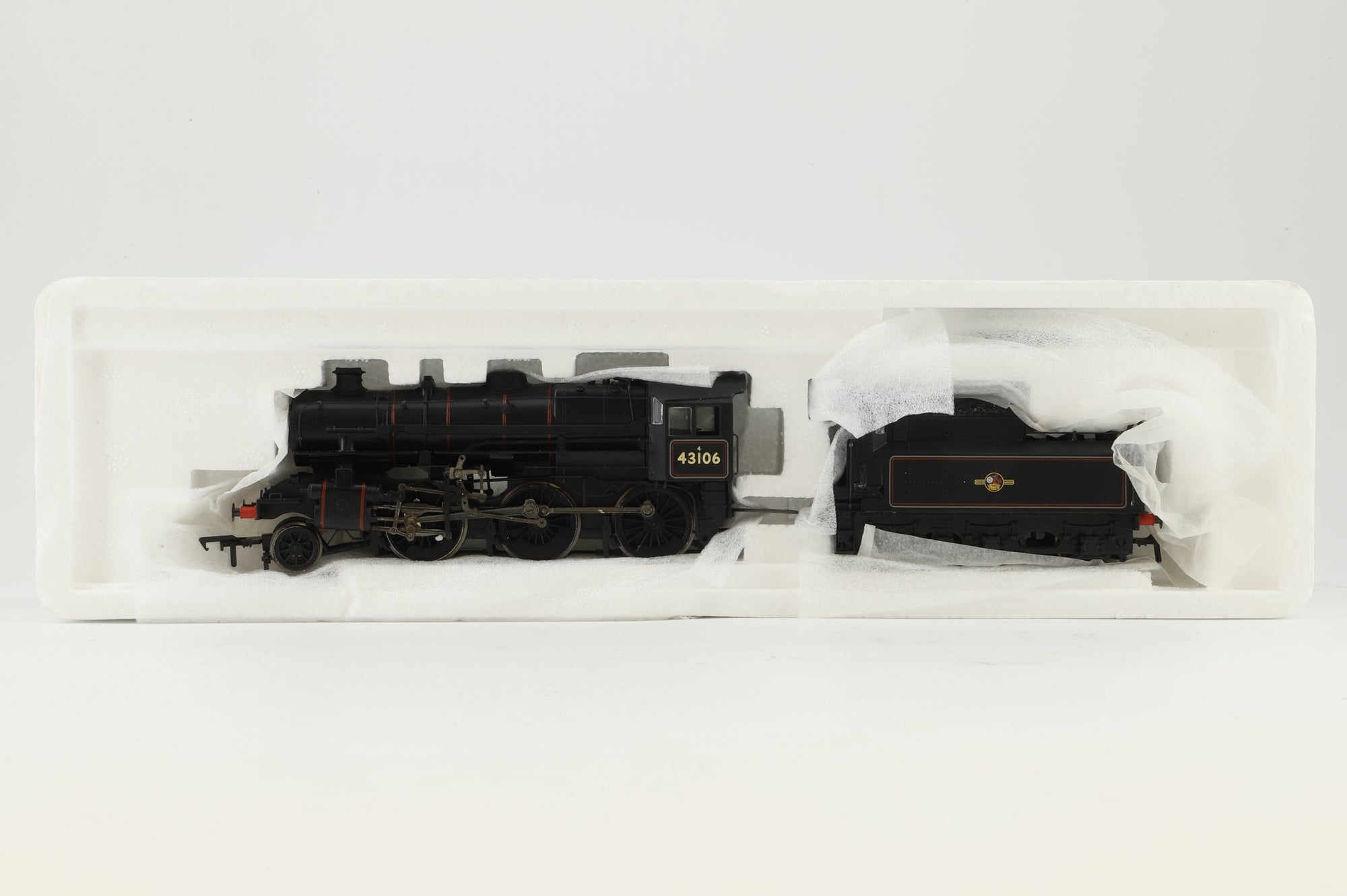 Bachmann OO 32-585 Ivatt Class 4 2-6-0 '43106' With Tablet Catcher L/C