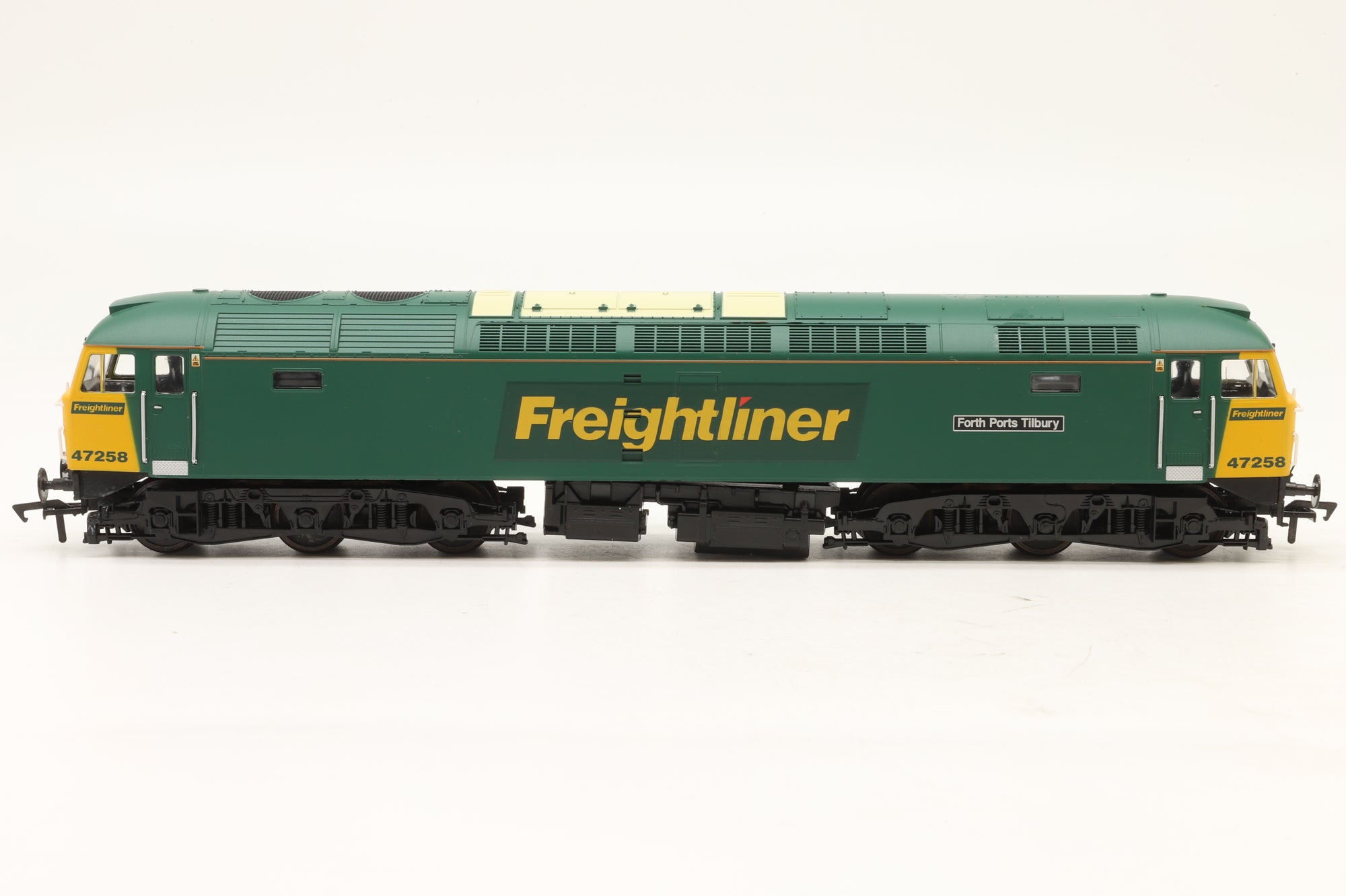 Heljan OO 4640 Class 47/0 '47258' 'Forth Ports Tilbury' Freightliner
