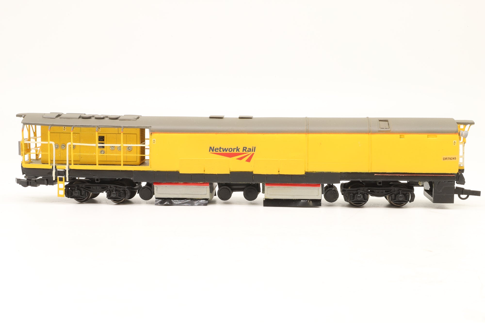 Custom/Scratch Built OO Network Rail C44 7-Unit Rail Grinder