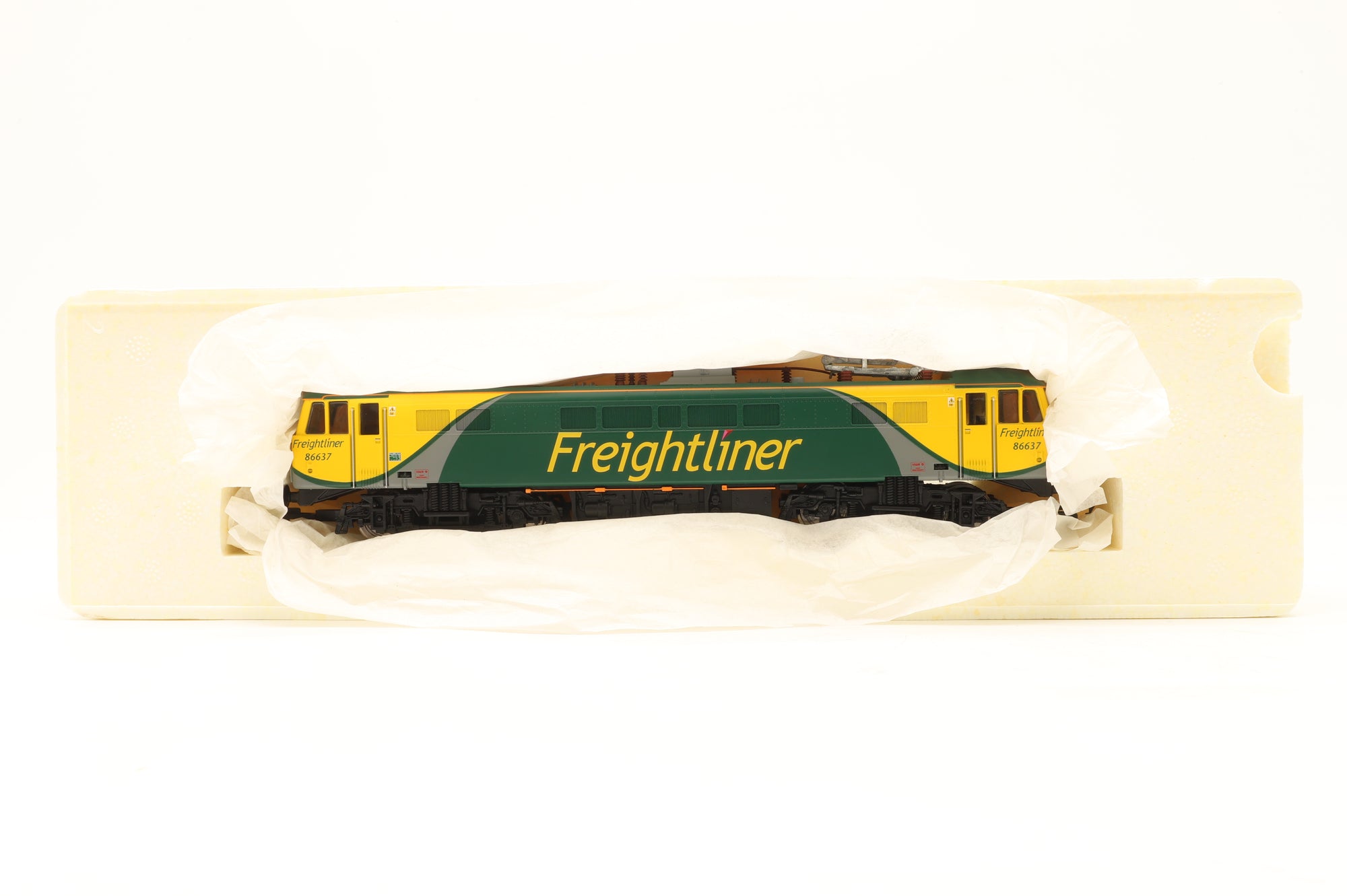 Hornby OO R3058 Class 86 86637 in Freightliner Livery