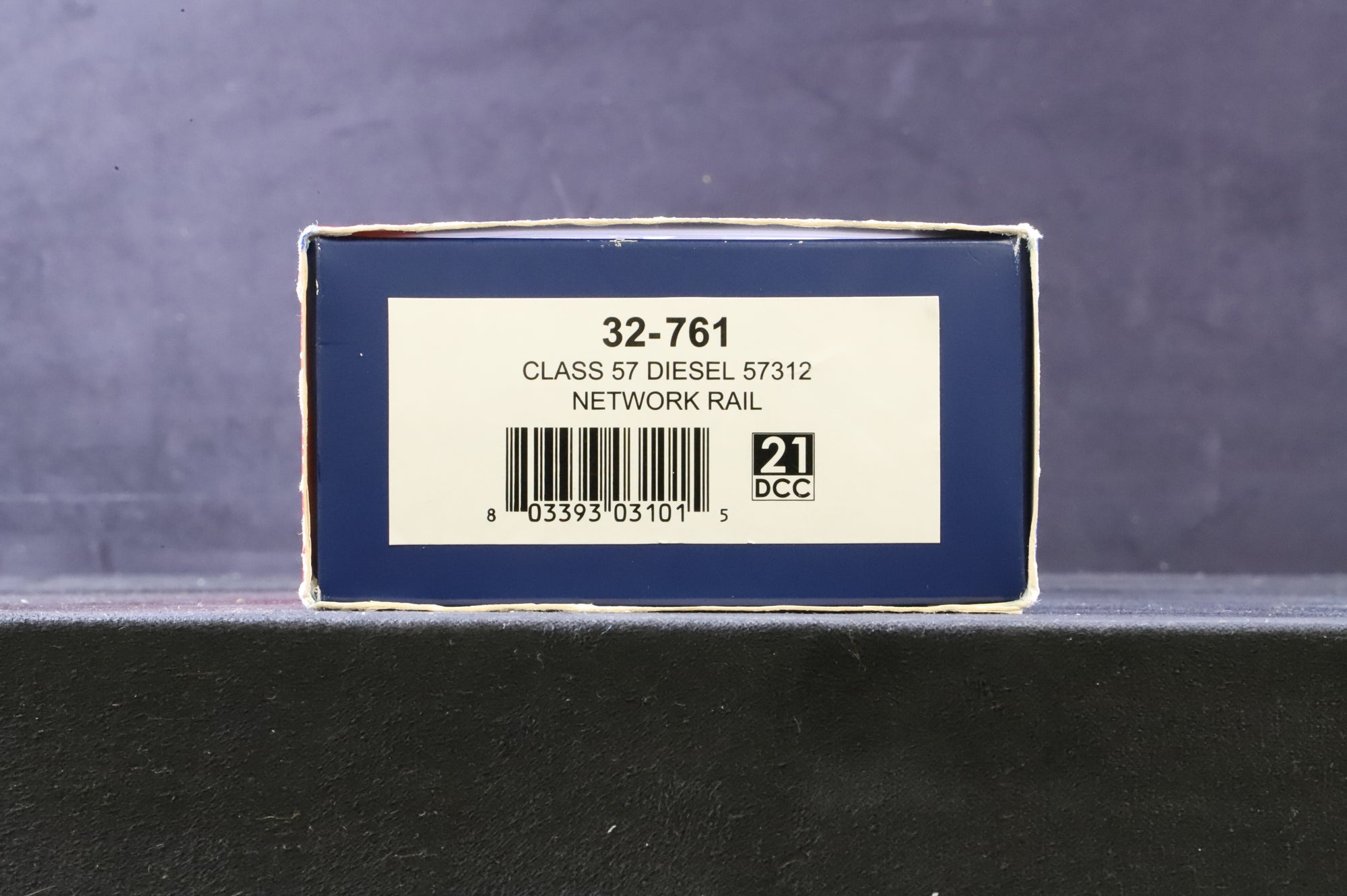 Bachmann OO 32-761 Class 57 57312 in Network Rail Livery