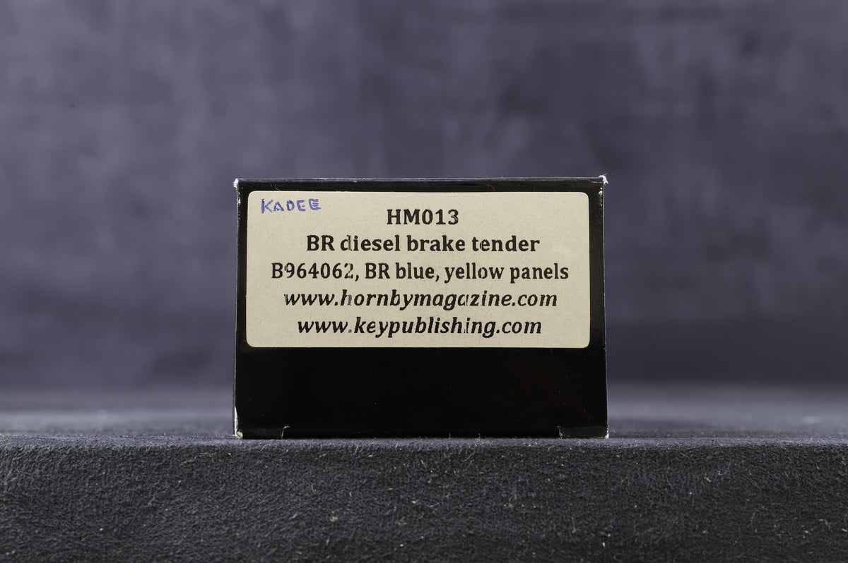 Dapol OO HM013 BR Diesel Brake Tender &#39;B964062&#39; BR Blue Yellow Panels