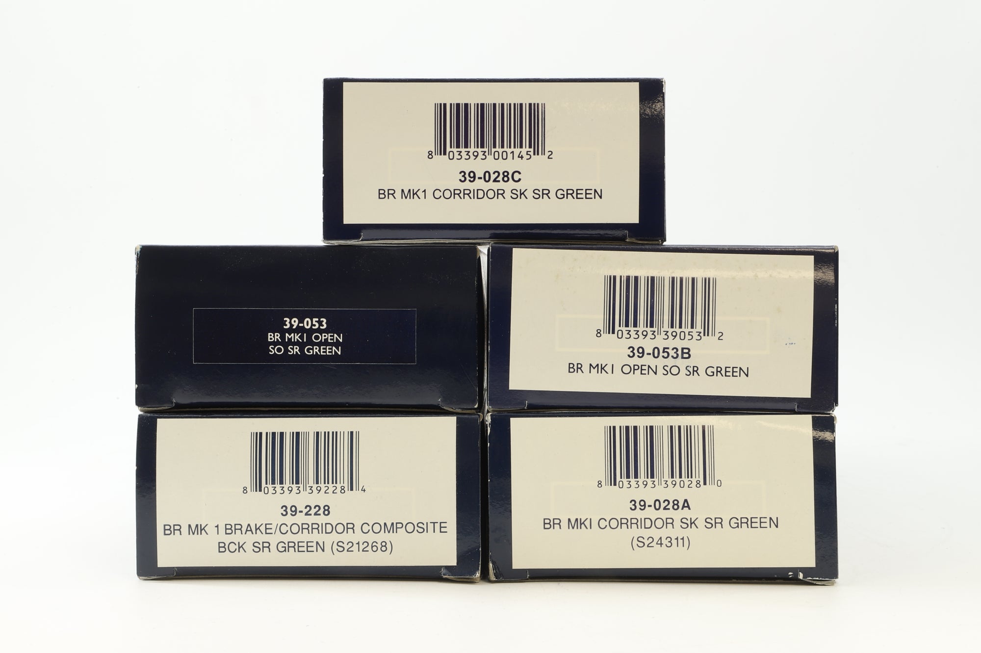 Bachmann OO Rake Of 5 BR Mk1 SR Green Coaches Inc. 39-228, 39-028A, 39-053, 39-028C & 39-053B