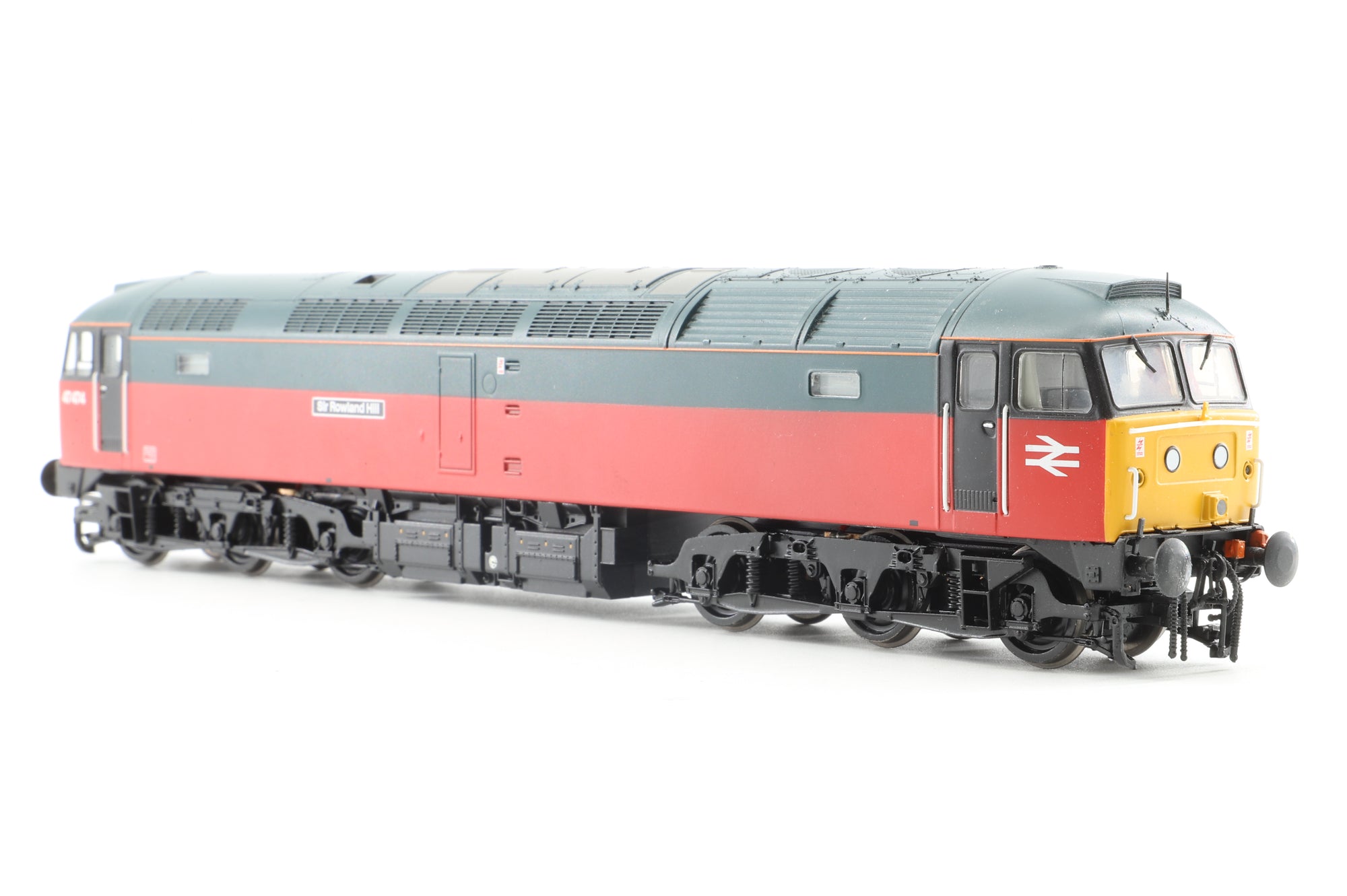 Bachmann OO 31-652 Class 47 Diesel '47474' 'Sir Rowland Hill' Parcels Red & Grey