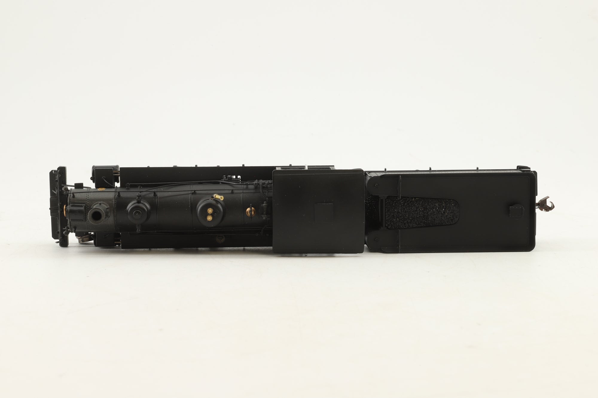 Spectrum HO 82301 Baldwin 4-6-0 Steam Locomotive Painted Unlettered Black Low Boiler