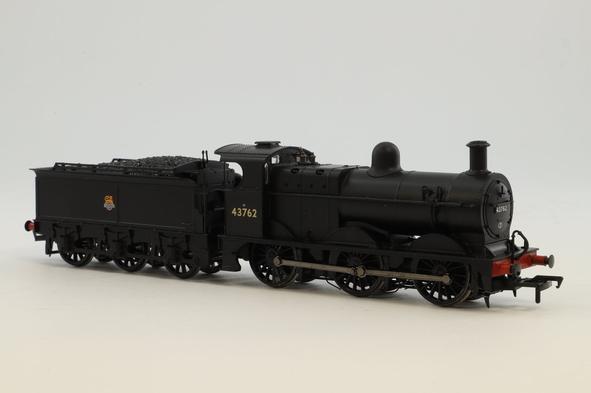 Bachmann OO 31-626 Class 3F '43762' BR Black E/C