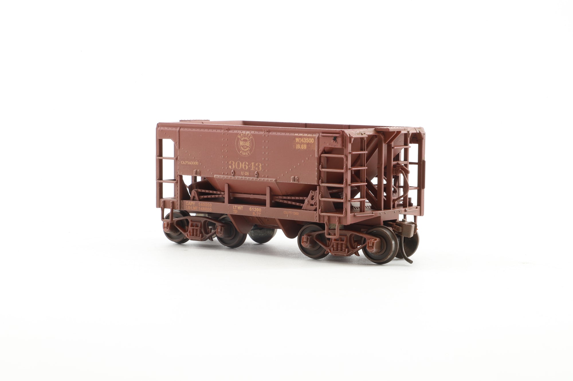 Model Power Metal Trains Rake of 6 U-29 Metal Ore Cars in DMIR Brown - Pro-Customised/Weathered