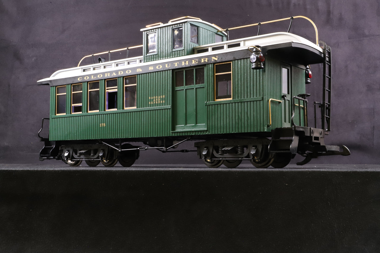 LGB G Colorado & Southern Green Caboose