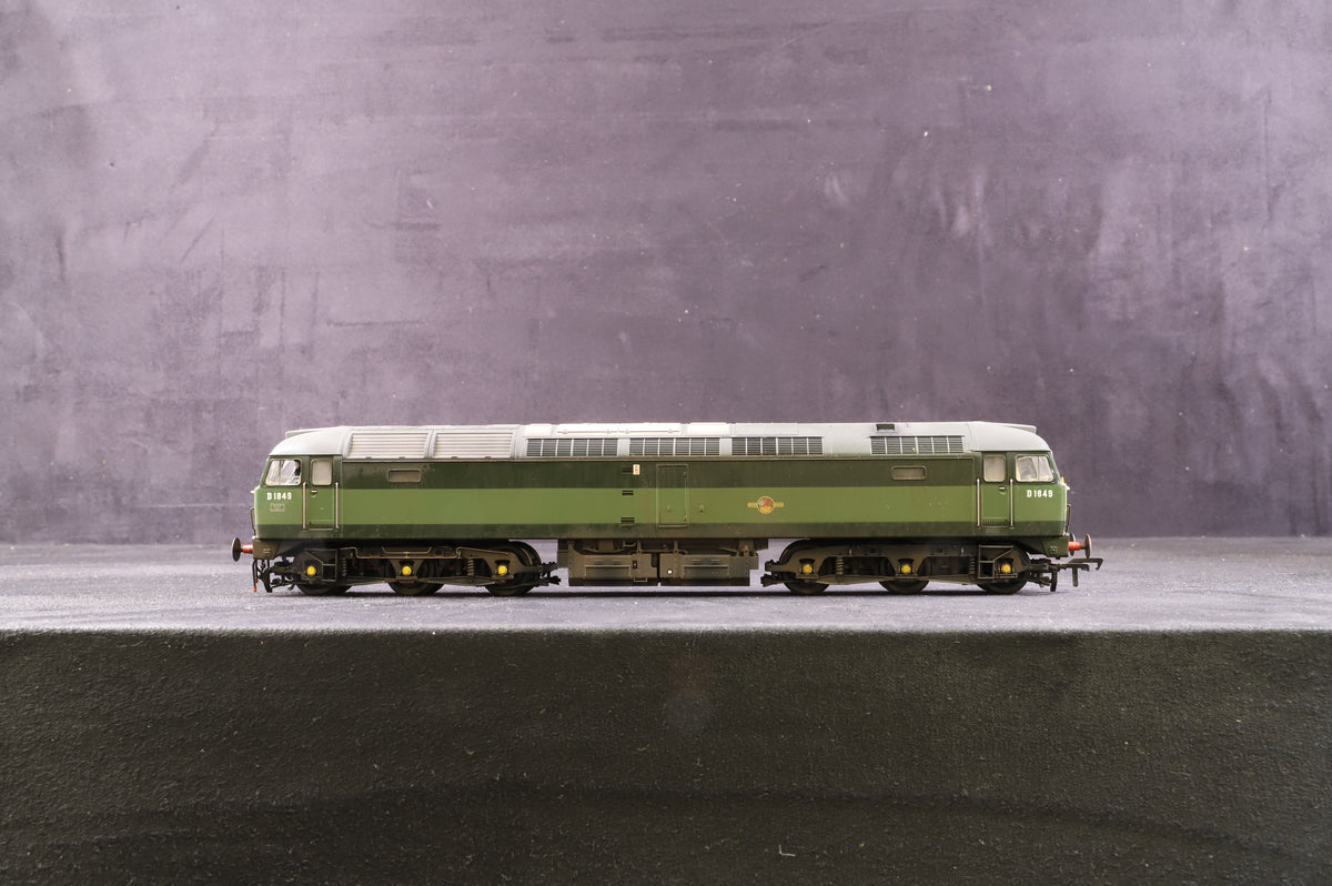 Bachmann OO 32-806 Class 47 &#39;D1842&#39; BR Two Tone Green Renumbered &amp; Weathered DCC Sound