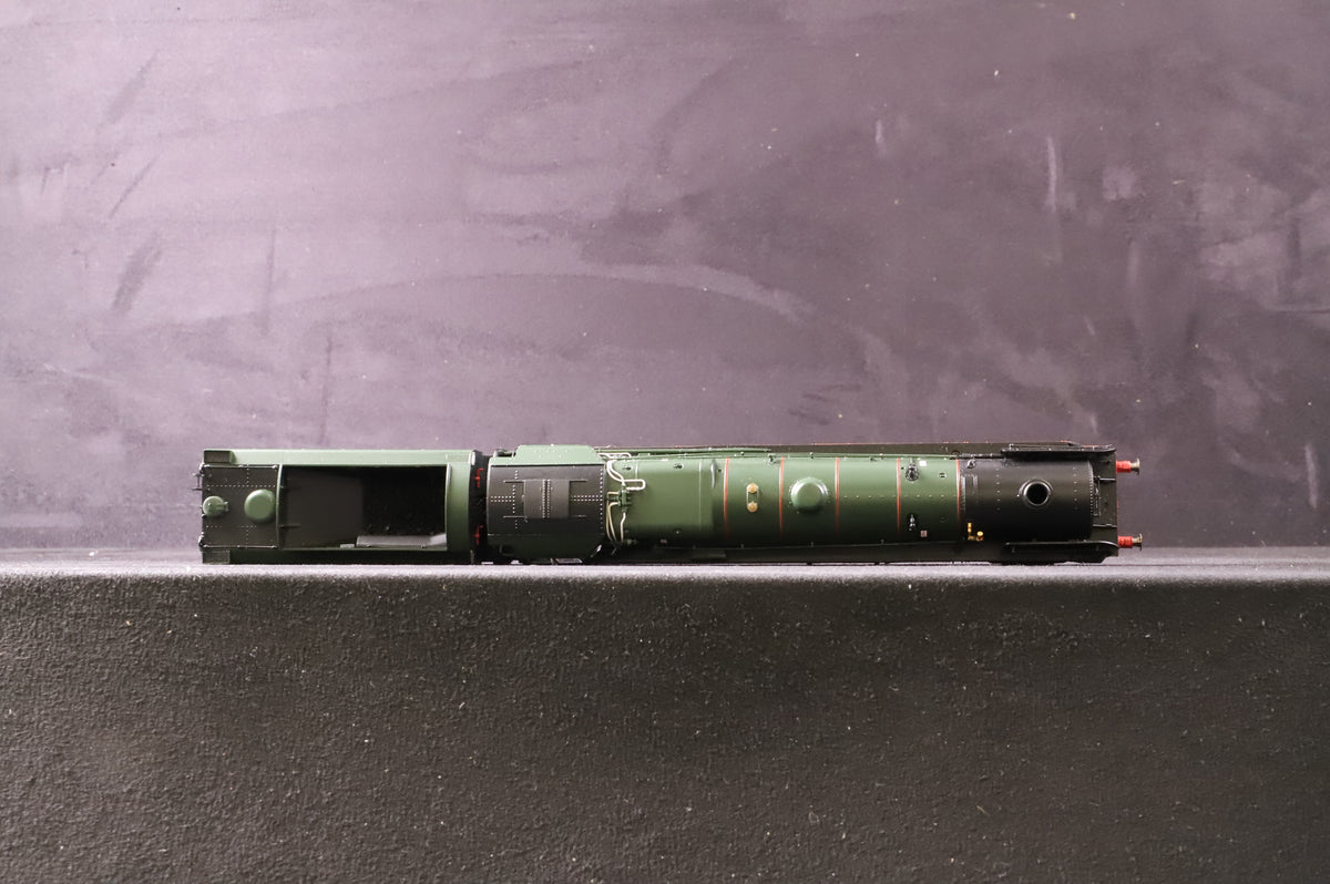 Hornby OO R2925 Clan Class BR Green &#39;72005&#39; &#39;Clan MacGregor&#39;