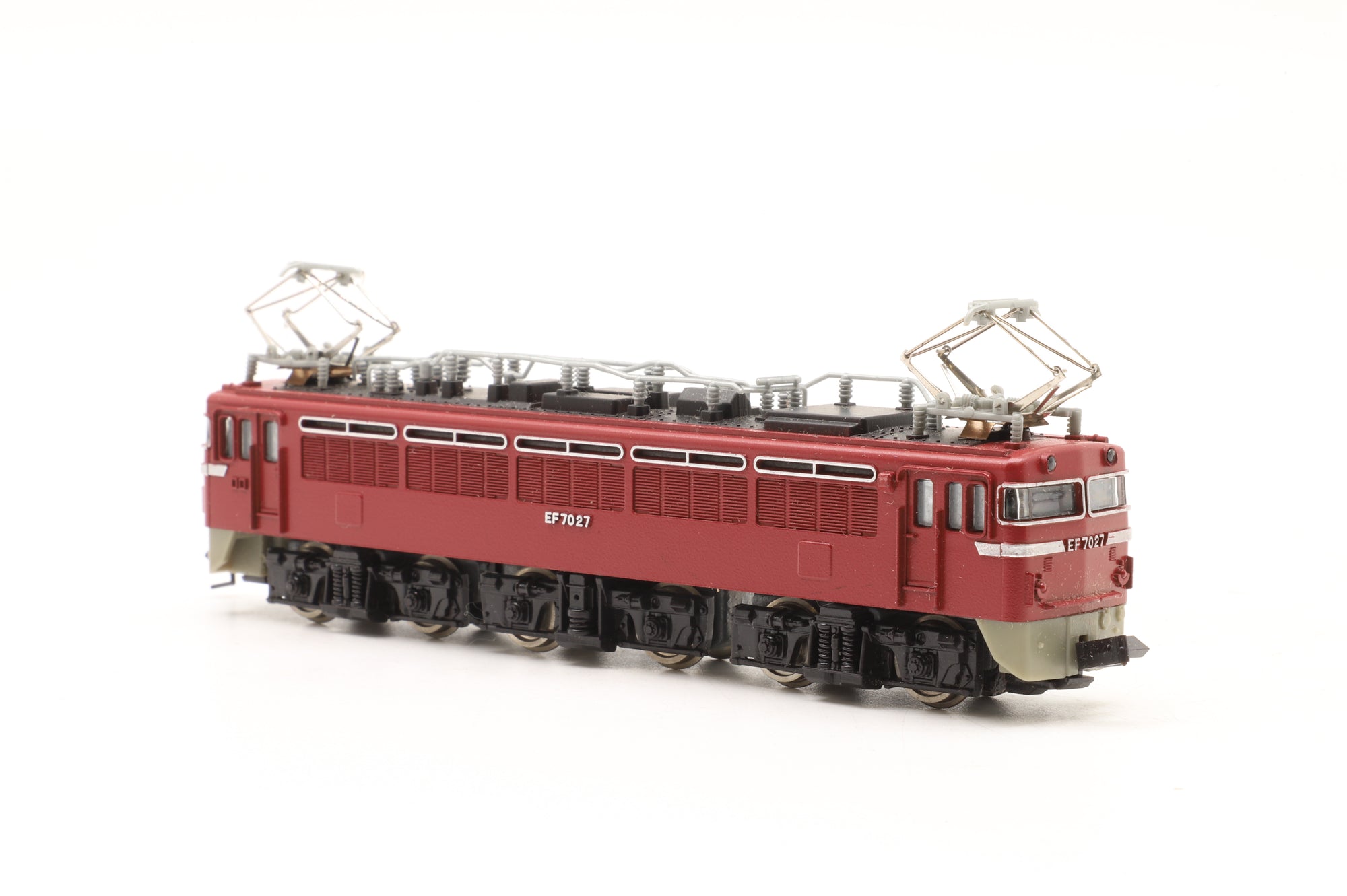Kato N 301 EF7027 in JR Red