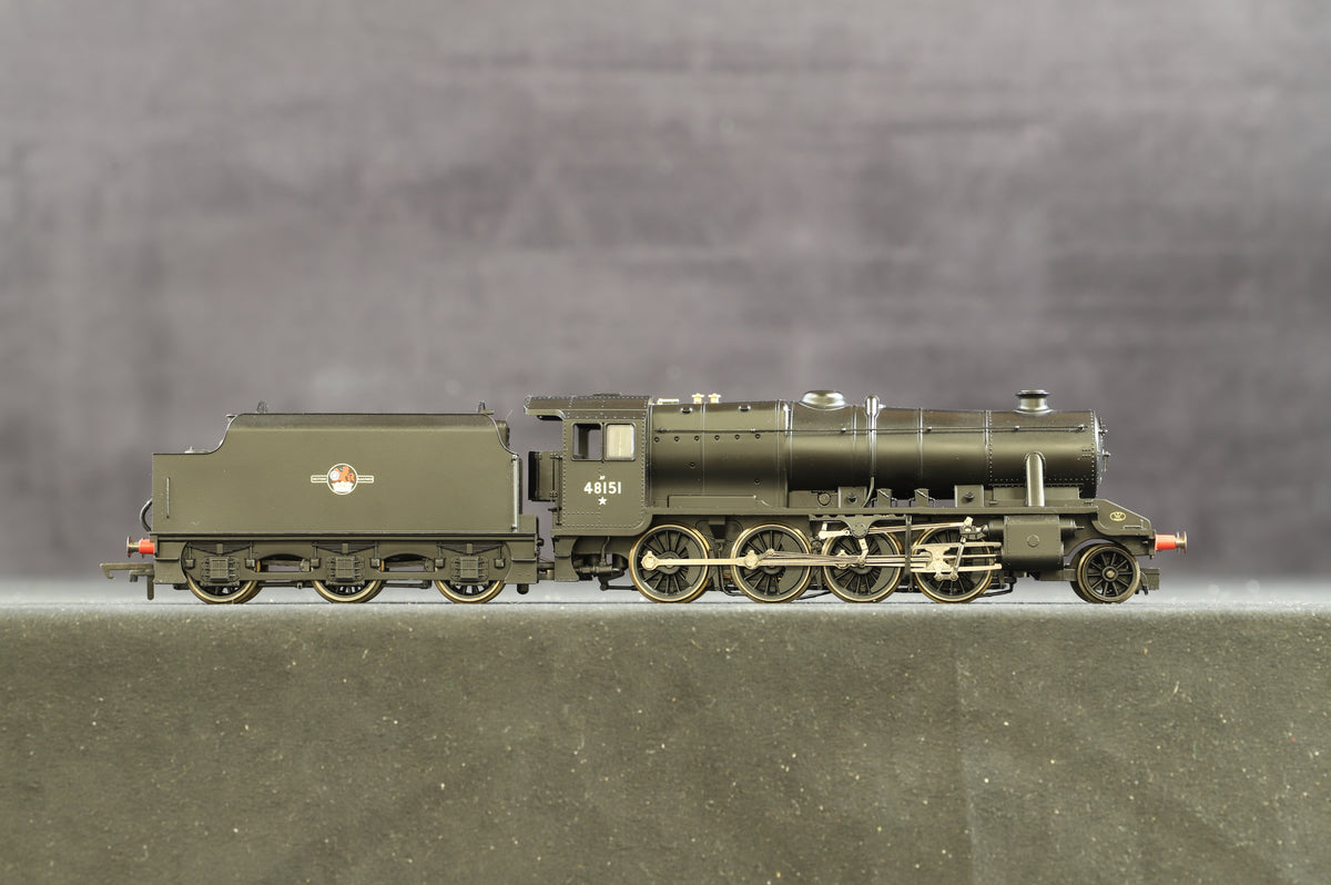 Hornby OO R2462 BR 2-8-0 Class 8F Loco &#39;48151&#39;, DCC Fitted