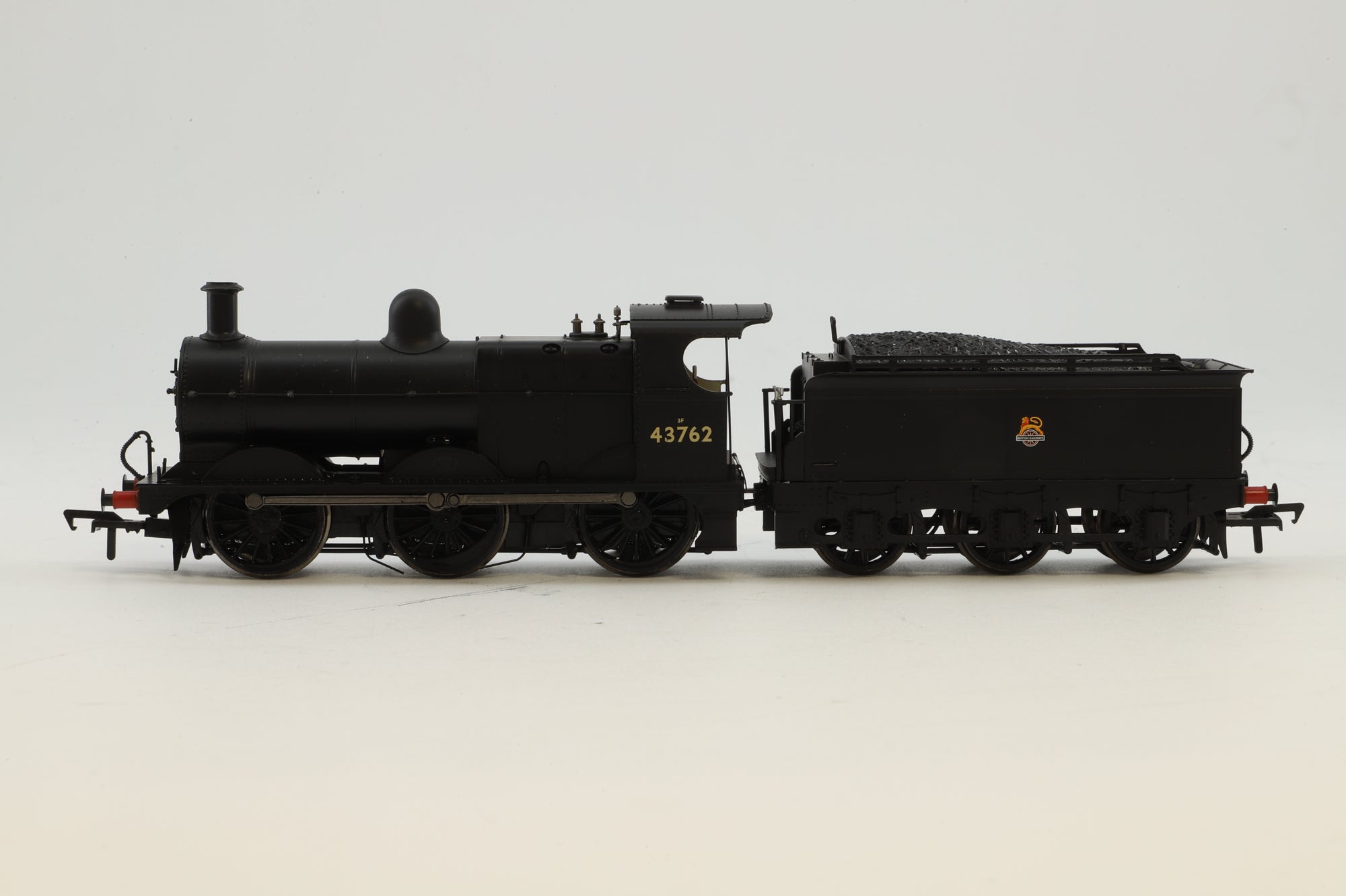 Bachmann OO 31-626 Class 3F '43762' BR Black E/C