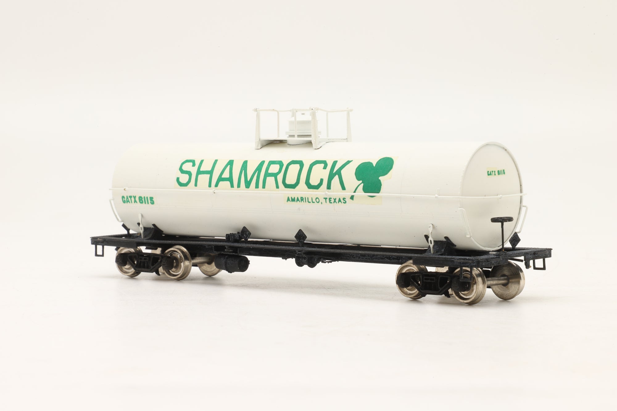 Iron Horse HO Brass 15652-4 12,000 Gallon Tank Car in 'Shamrock' White