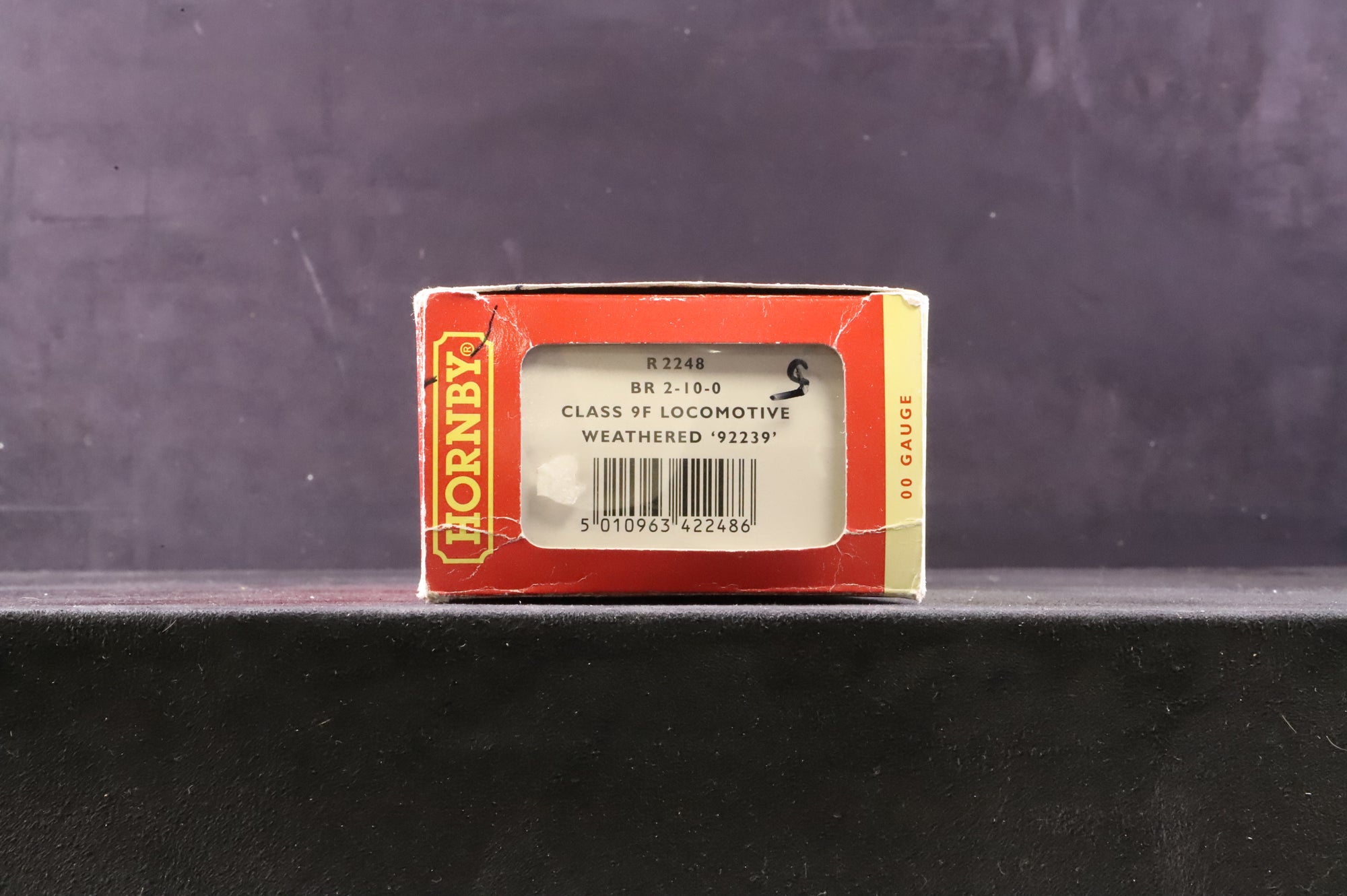 Hornby OO R2248 Class 9F '92239' BR Black Late Crest Weathered