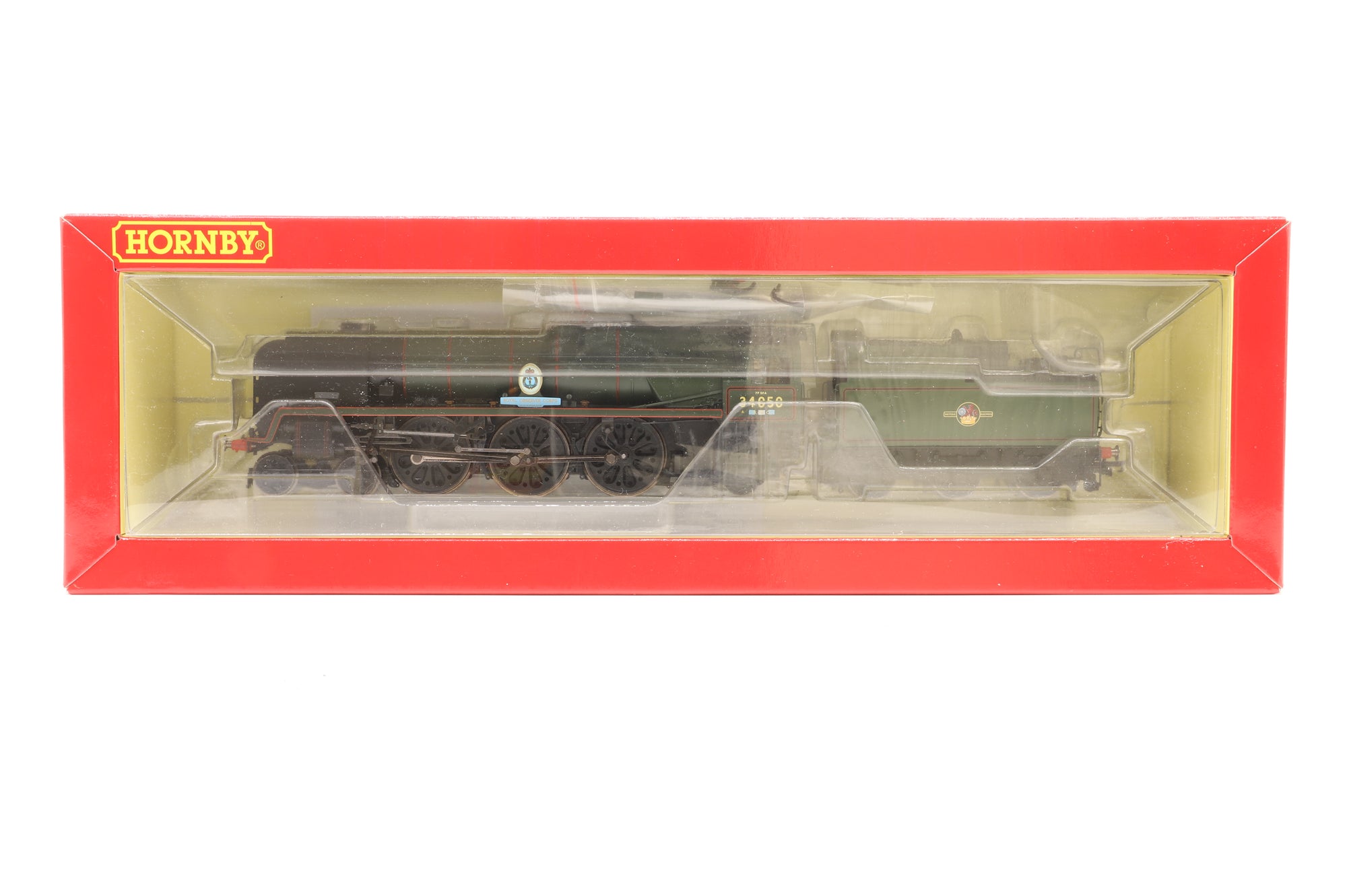 Hornby OO R3618 Rebuilt Battle of Britain Class 'Royal Observer' 34050 BR Green E/C