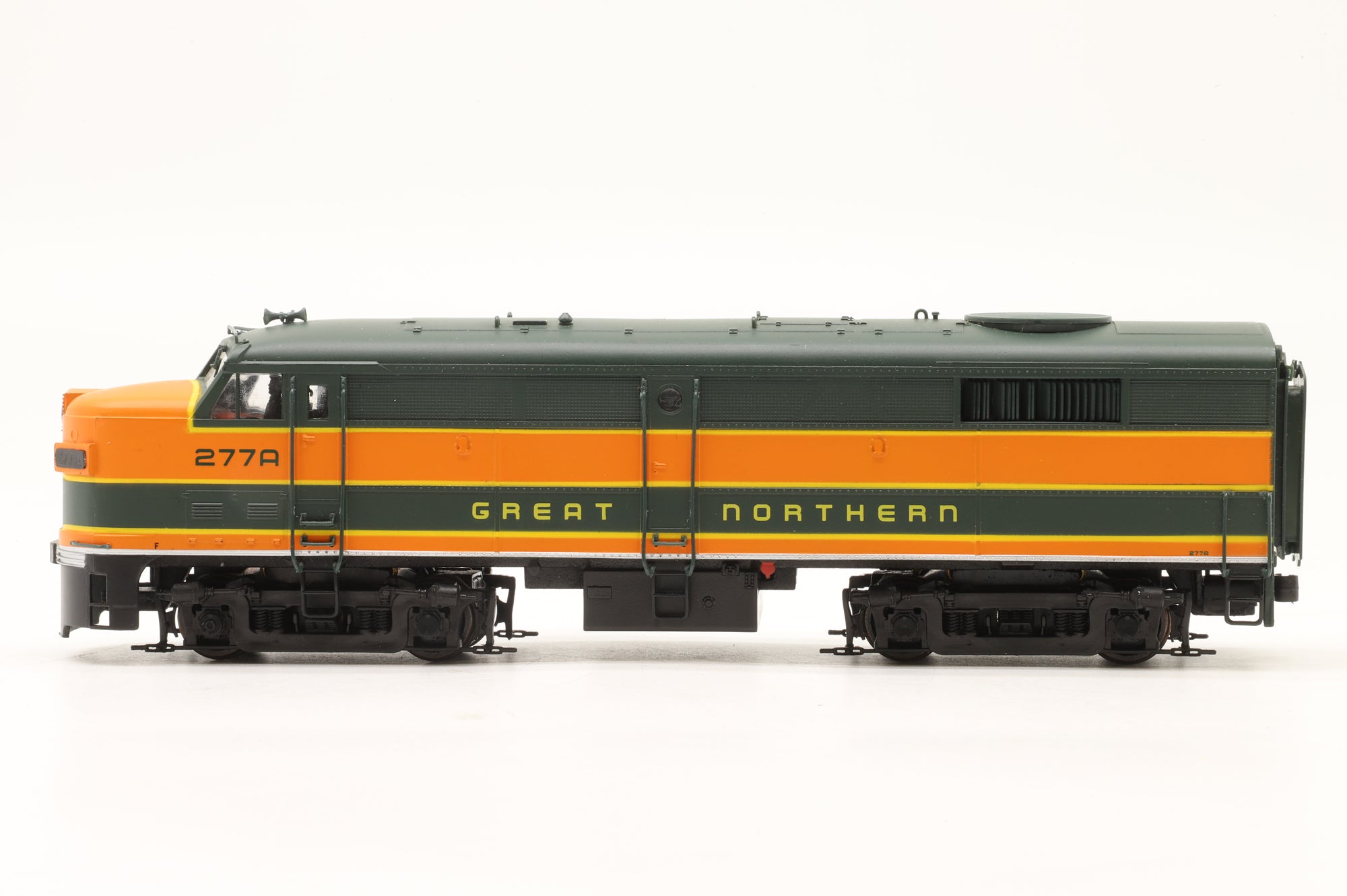 Proto 2000 Series HO 8306 FA2 #277 in Great Northern Livery