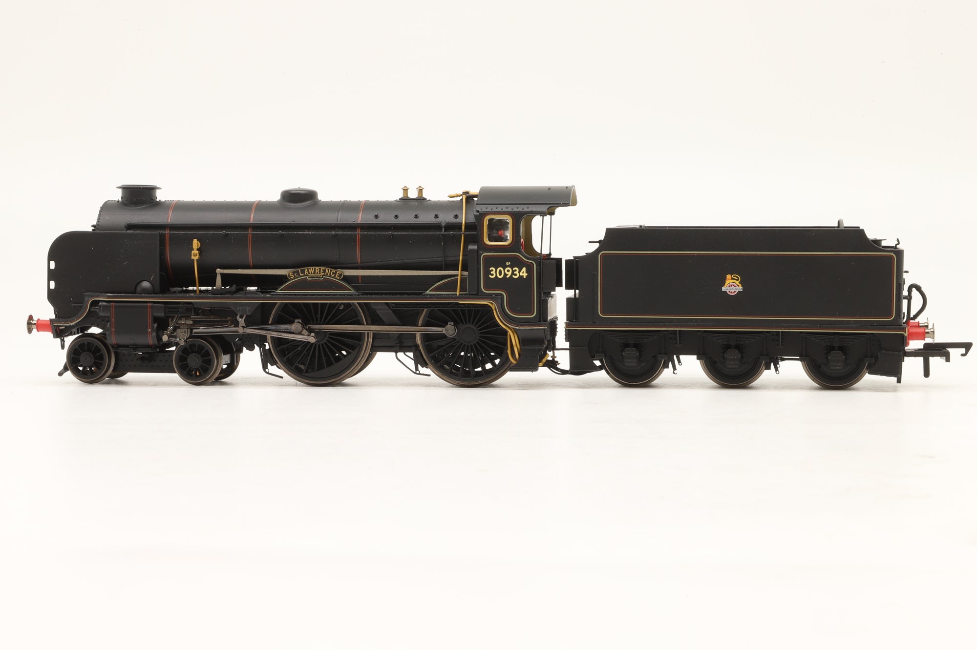 Hornby OO R2844 BR Schools Class '30934' 'St. Lawrence' DCC Fitted