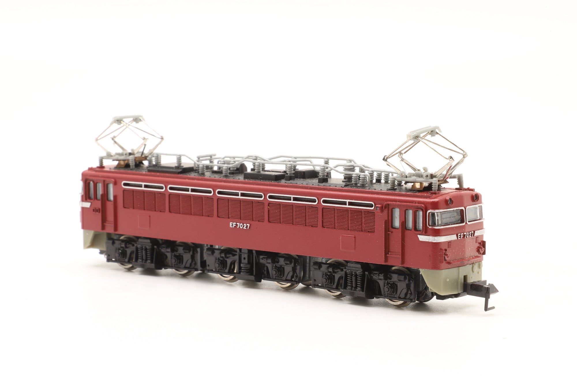 Kato N 301 EF7027 in JR Red