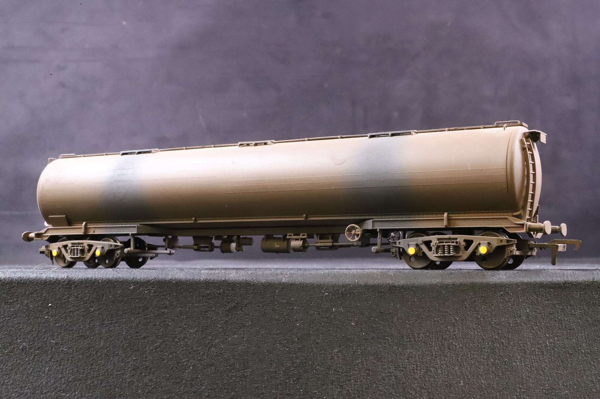 WORKSHOP Bachmann OO 4 x 38-110 100T Bogie Tank Wagon Tea Shell Grey Wagons
