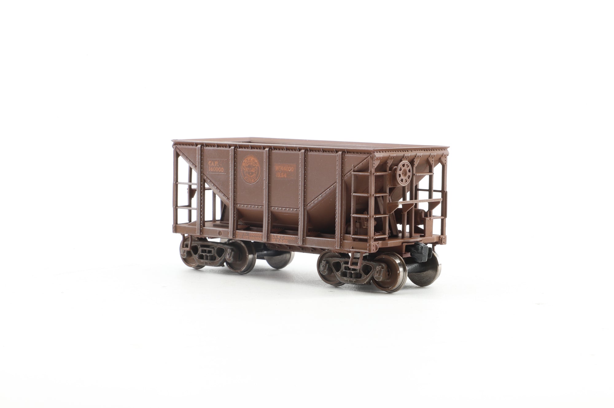 Walthers HO 932-40506 12-Pack of Michigan Ore Cars in DMIR Brown - Pro-Customised/Weathered