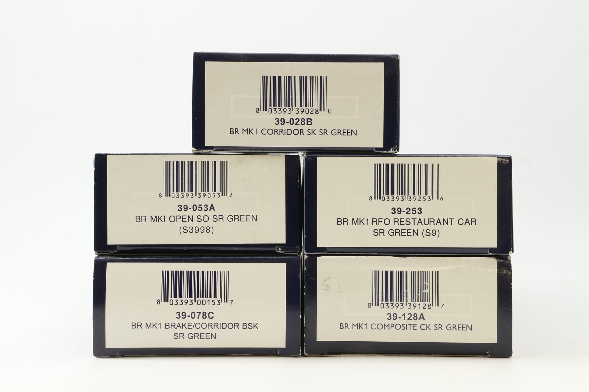 Bachmann OO Rake Of 5 BR Mk1 SR Green Coaches Inc. 39-128A, 39-253, 39-053A, 39-078C & 39-028B