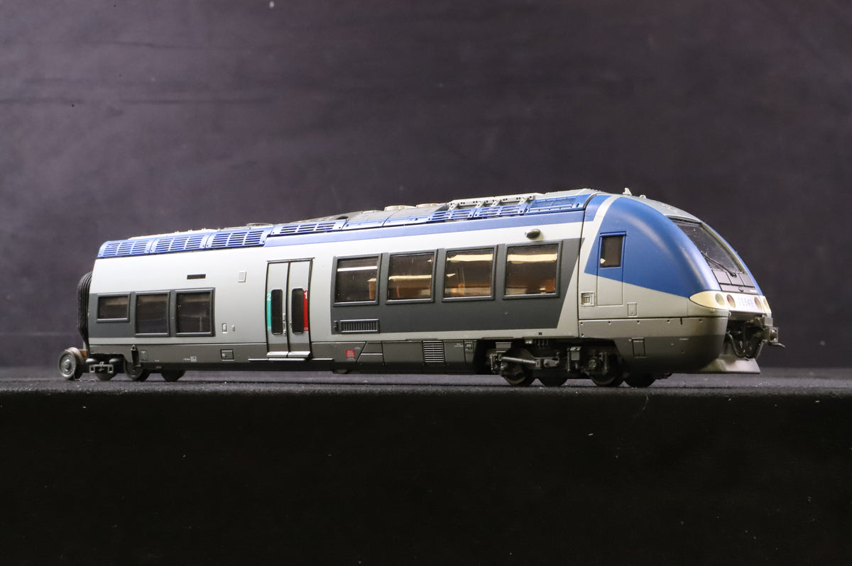 LS Models HO 10071 AGC SNCF X76500 Blue &amp; Grey Coaches