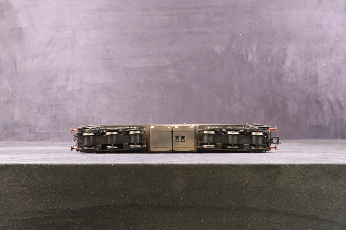 Bachmann OO 32-806 Class 47 &#39;D1842&#39; BR Two Tone Green Renumbered &amp; Weathered DCC Sound