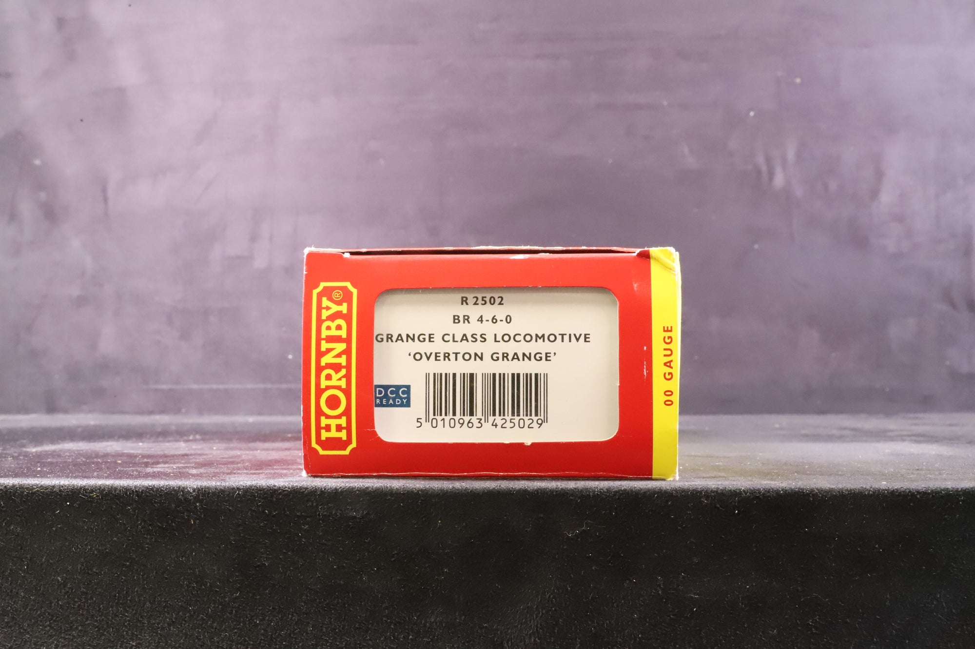 Hornby OO R2502 Grange Class 'Overton Grange' BR Green Late Crest