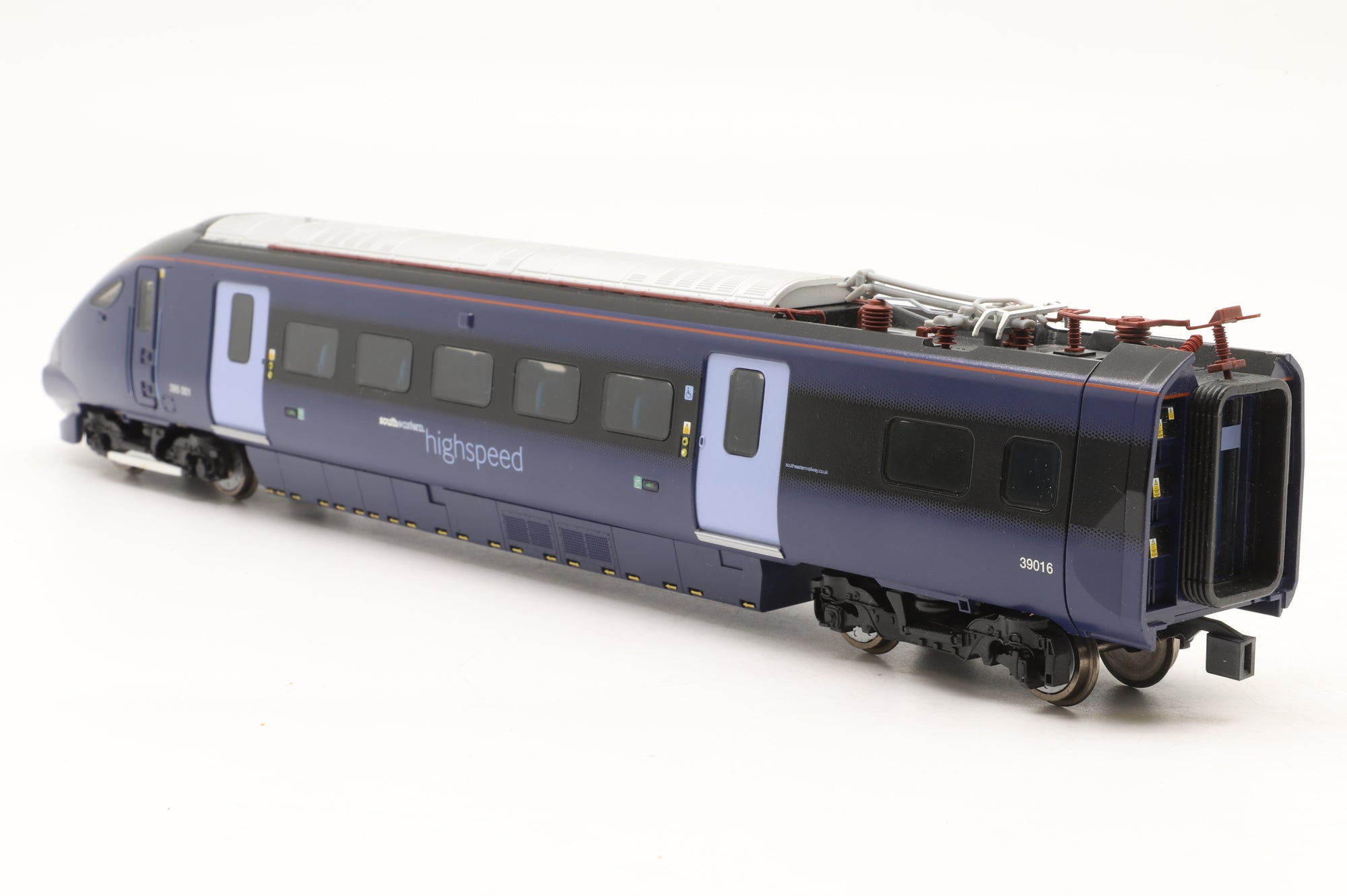 Hornby OO R2821 Class 395 '395001' 4-car Hitachi EMU South Eastern Highspeed