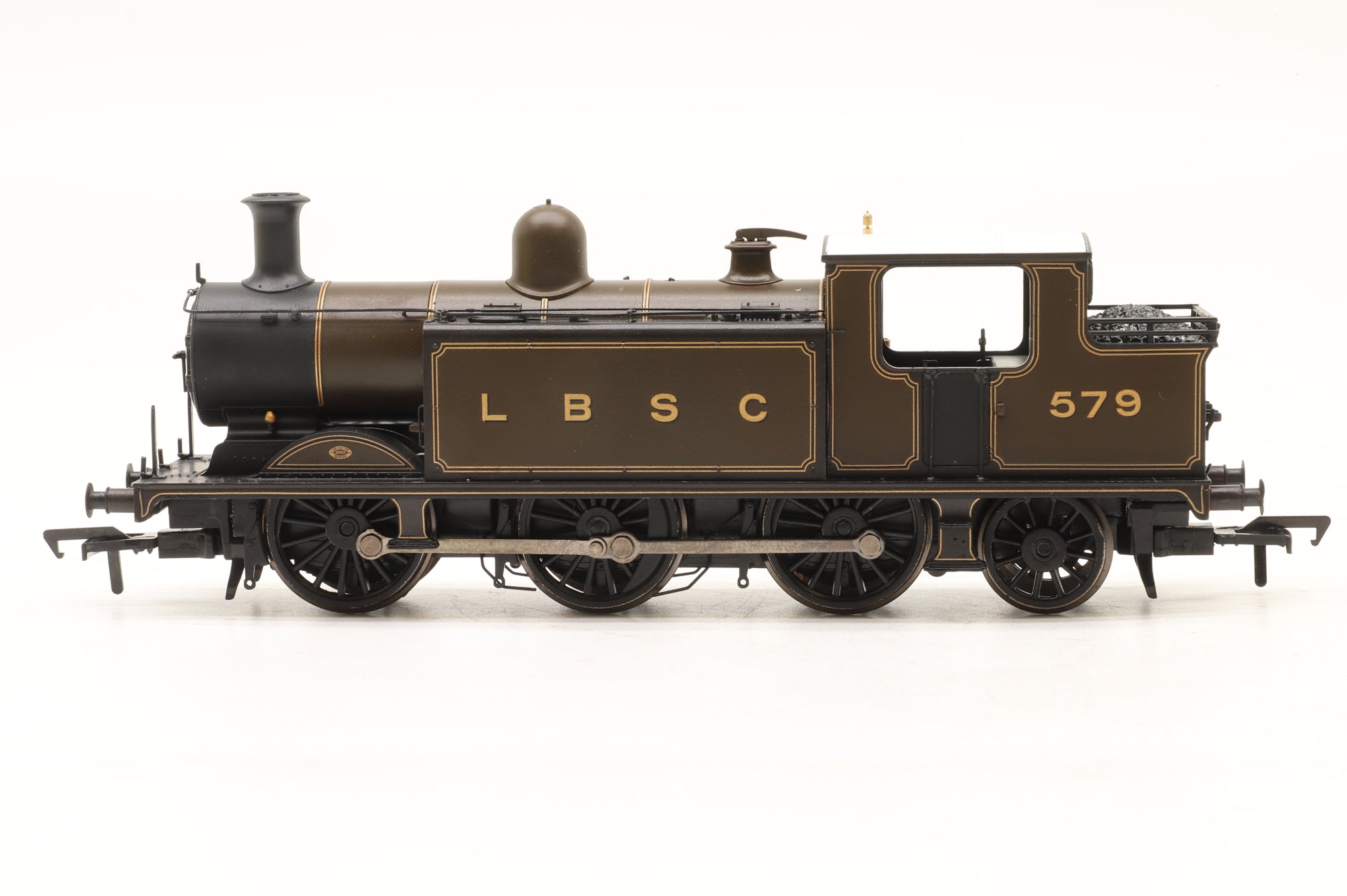 Bachmann OO 35-075 Class E4 No. 579 in LB&SCR Umber