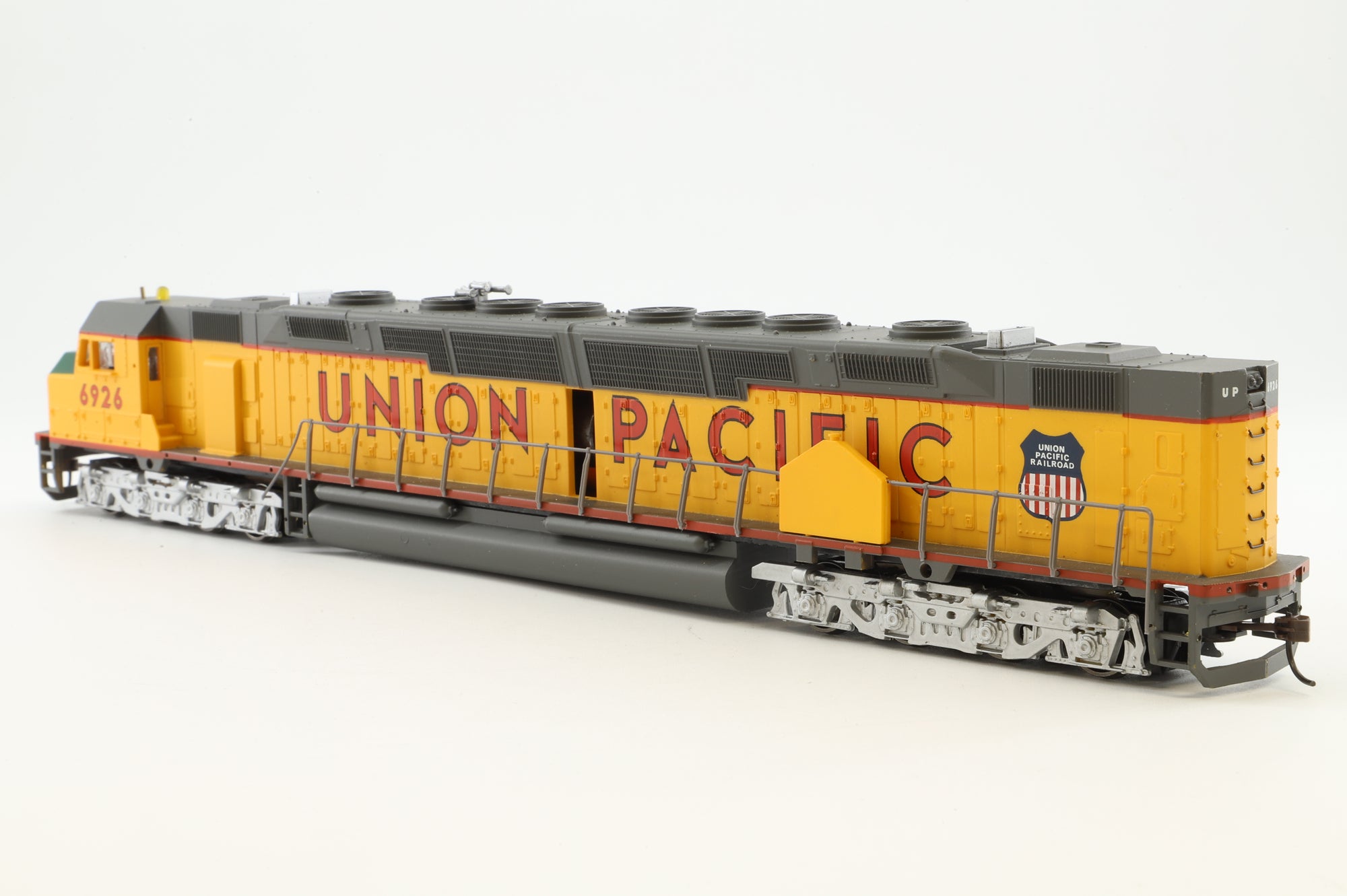 Spectrum HO 81306 DD40AX 16-Wheel Drive No.6962 in Union Pacific Livery