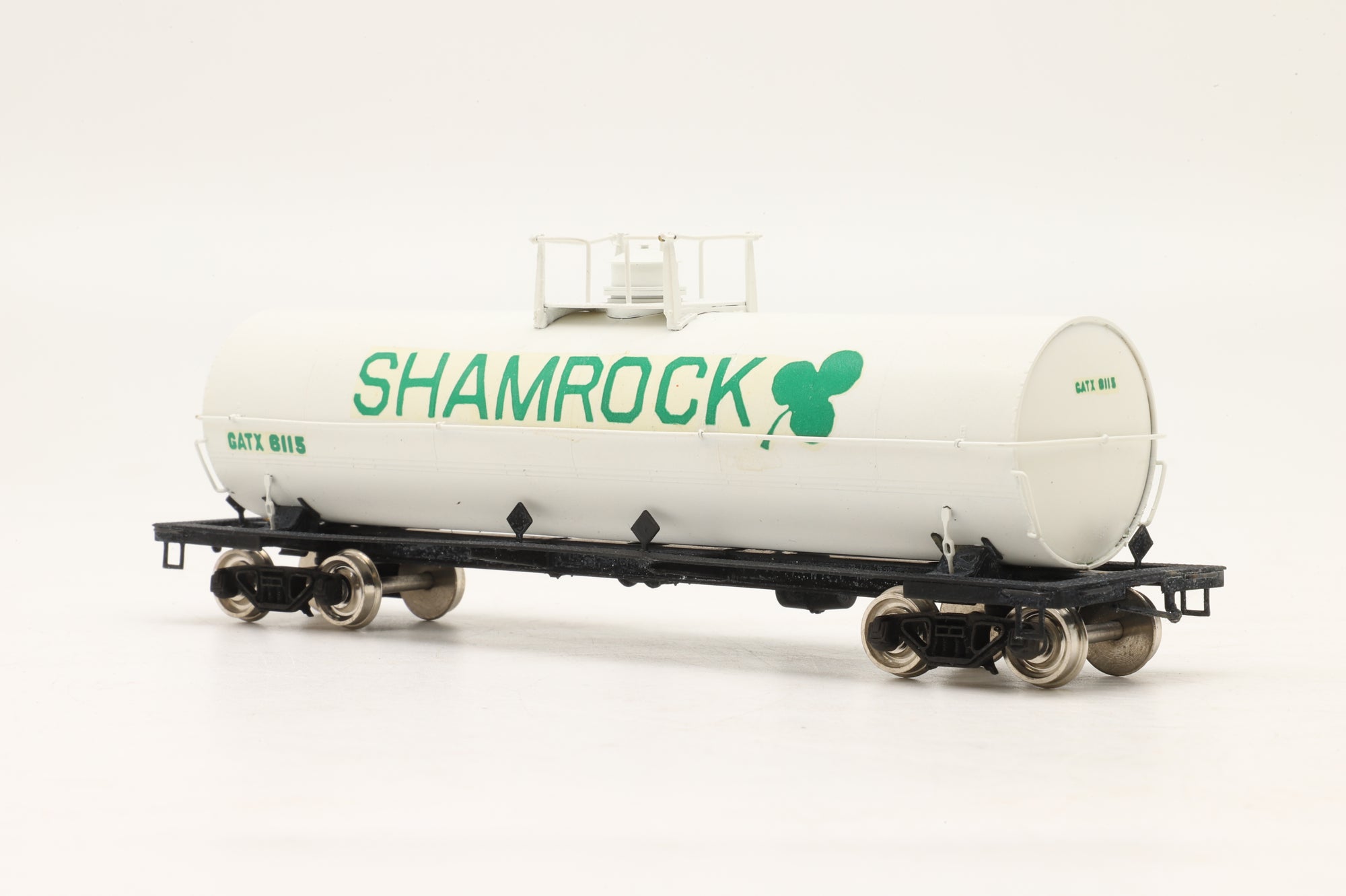 Iron Horse HO Brass 15652-4 12,000 Gallon Tank Car in 'Shamrock' White