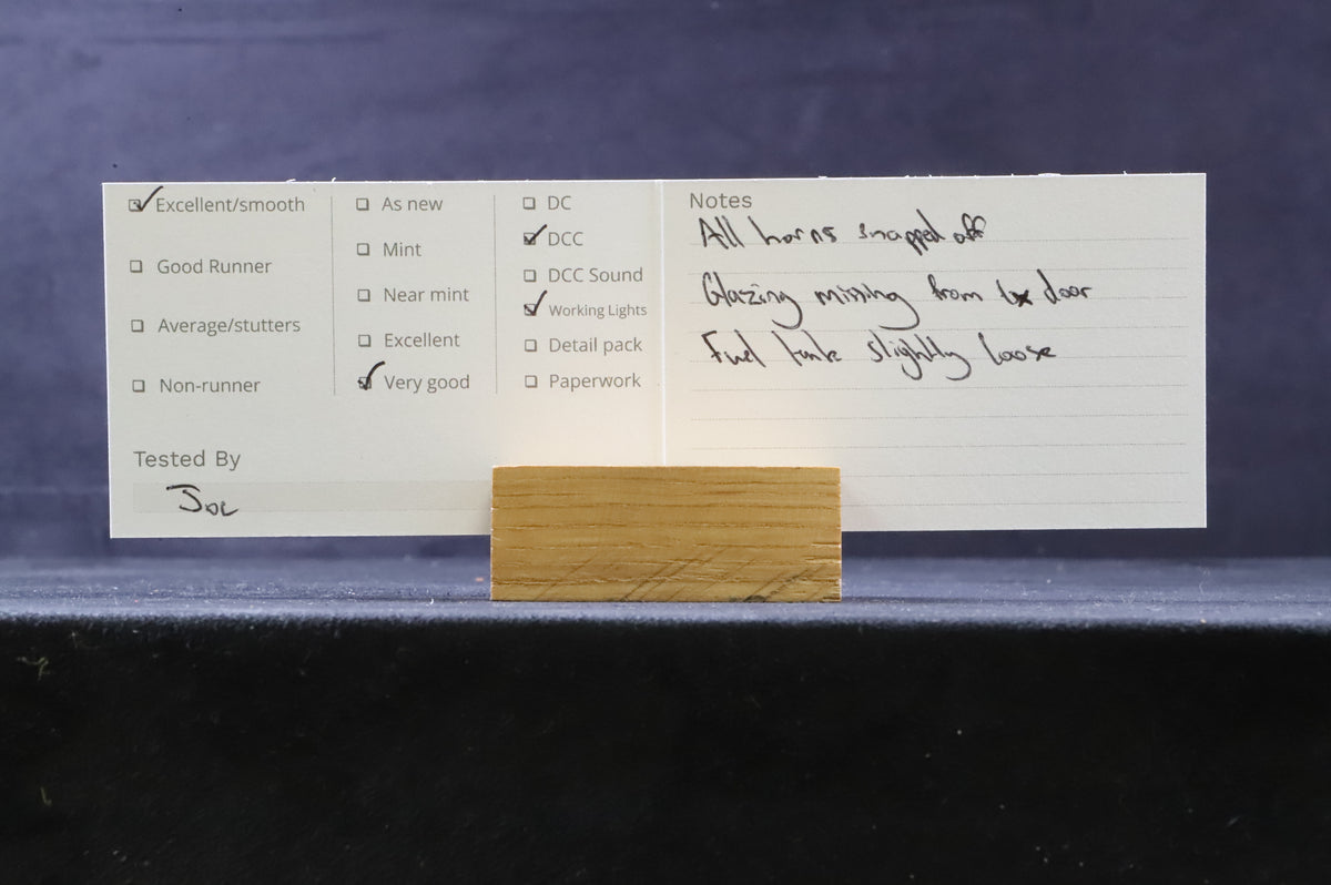 Hornby OO R2883 EWS Co-Co Diesel Electric Class 60 &#39;The Territorial Army Centenary&#39;, DCC Fitted