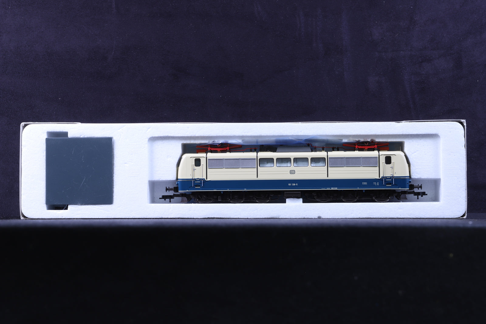 LOCOMOTIVE DIESEL SNCF BB 63837 - ANALOGIQUE DC LOCOMOTIVE DIESEL SNCF BB 63837 - ANALOGIQUE DC