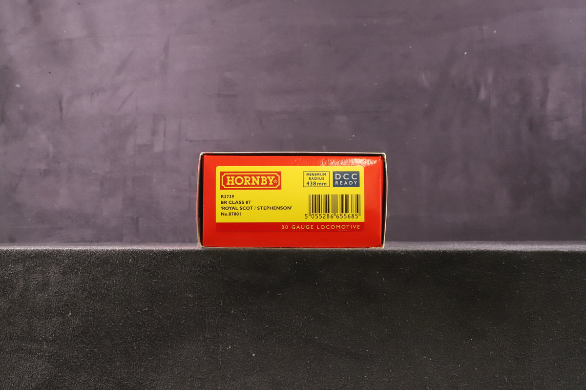 Hornby OO R3739 BR Class 87 &#39;Royal Scot/ Stephenson&#39; &#39;87001&#39; BR Blue
