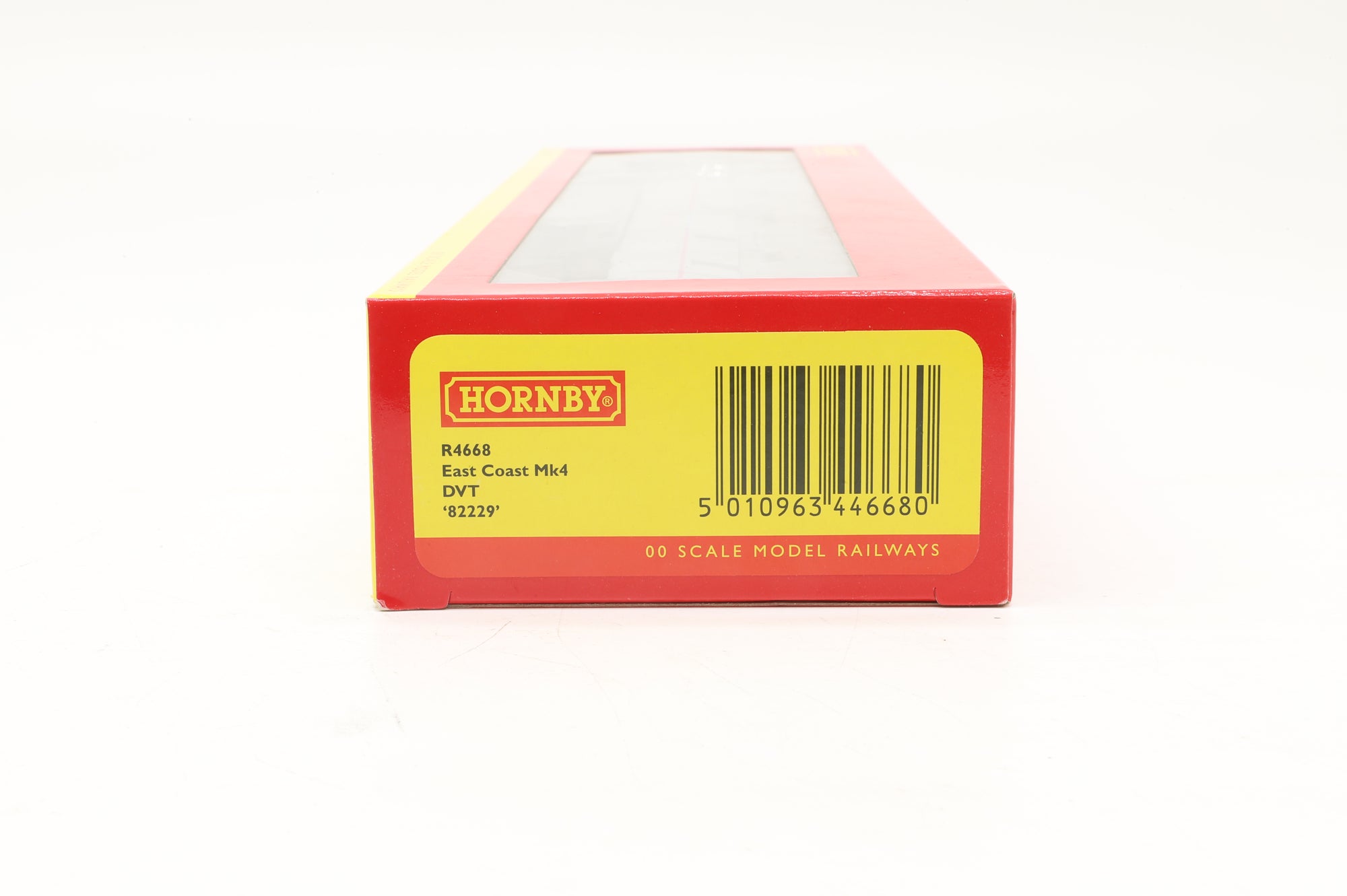 Hornby OO R4668 Mk4 DVT '82229' East Coast