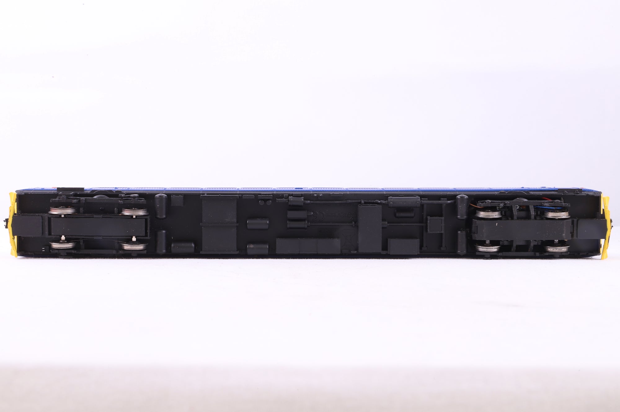 Hornby OO R2758 Arriva Trains Northern Class 153 DMU '153359', DCC Fitted