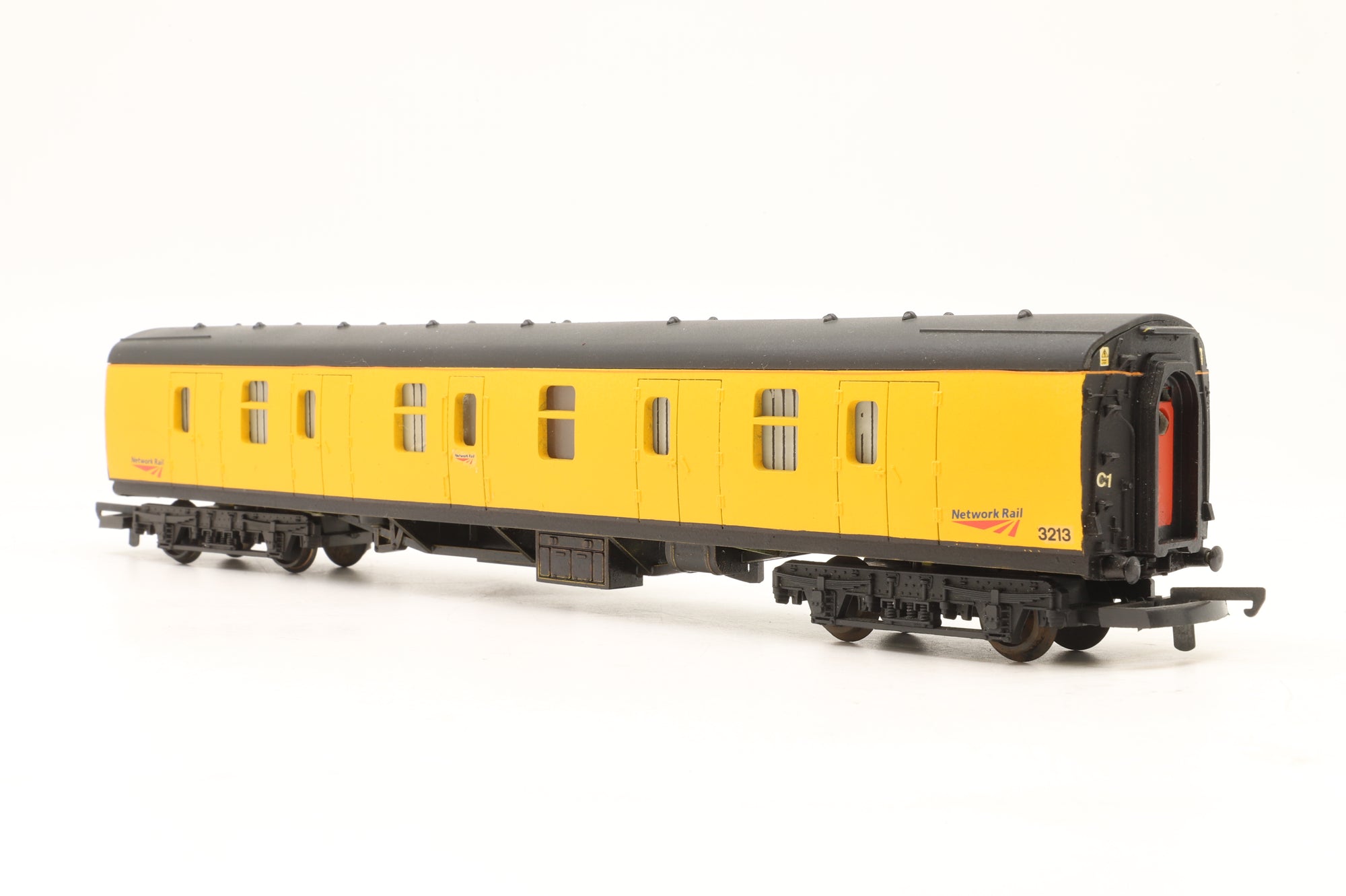 Custom OO Mk1 BG 3213 in Network Rail Yellow