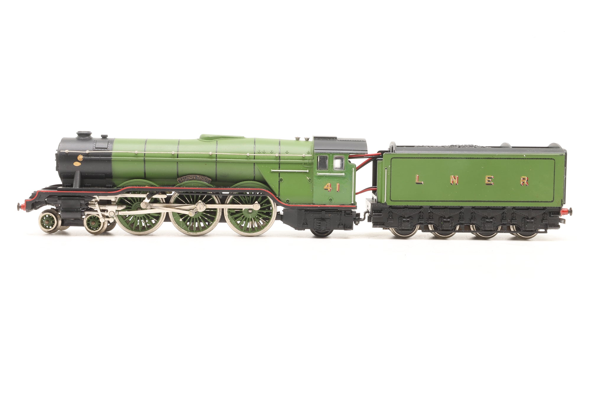 Trix Trains OO 1180 Class A1 '43' 'Salmon Trout' LNER Apple Green Renamed