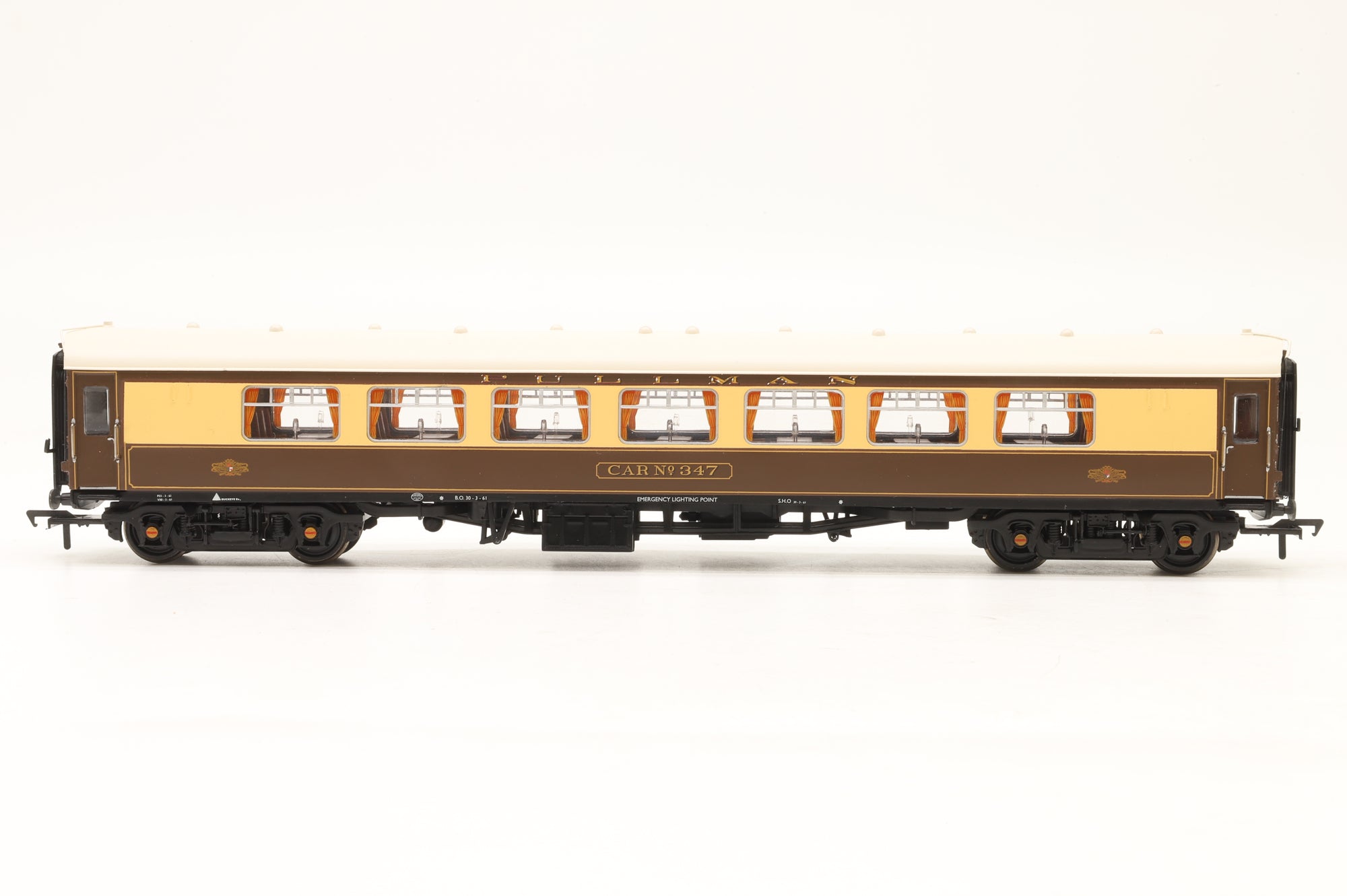 Bachmann OO 39-280/290/300/310/320 Rake of 5 Mk1 Pullman Cars with Lighting