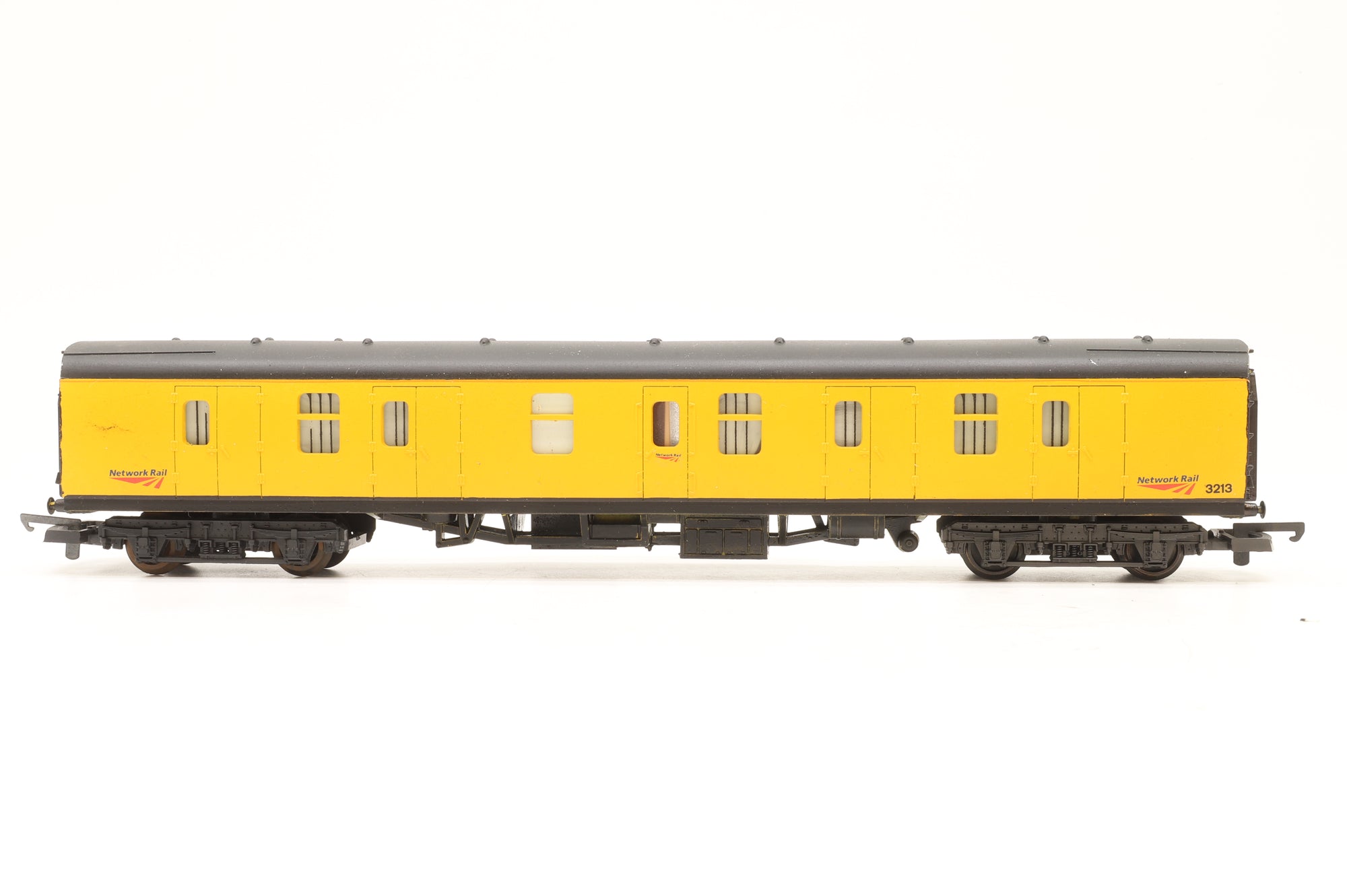 Custom OO Mk1 BG 3213 in Network Rail Yellow