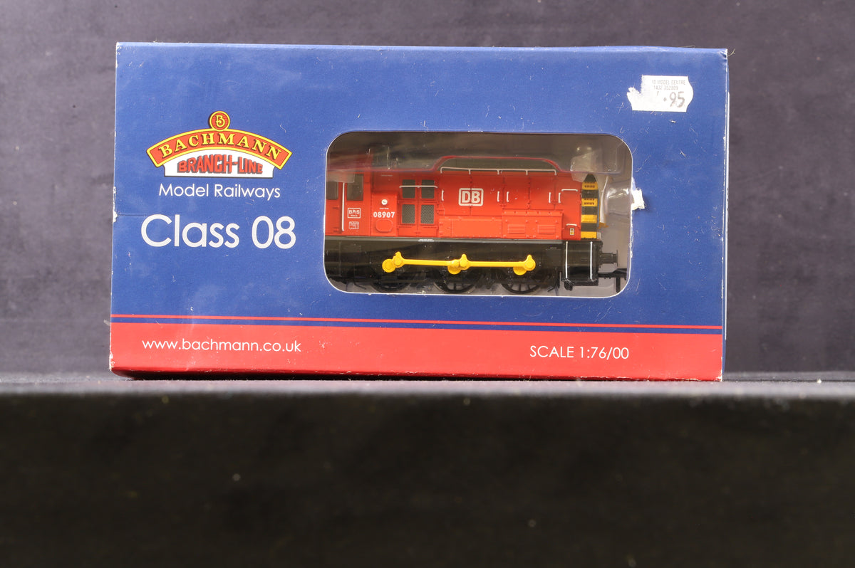 Bachmann OO 32-119 Class 08 &#39;08907&#39; Diesel Shunter DB Schenker Red
