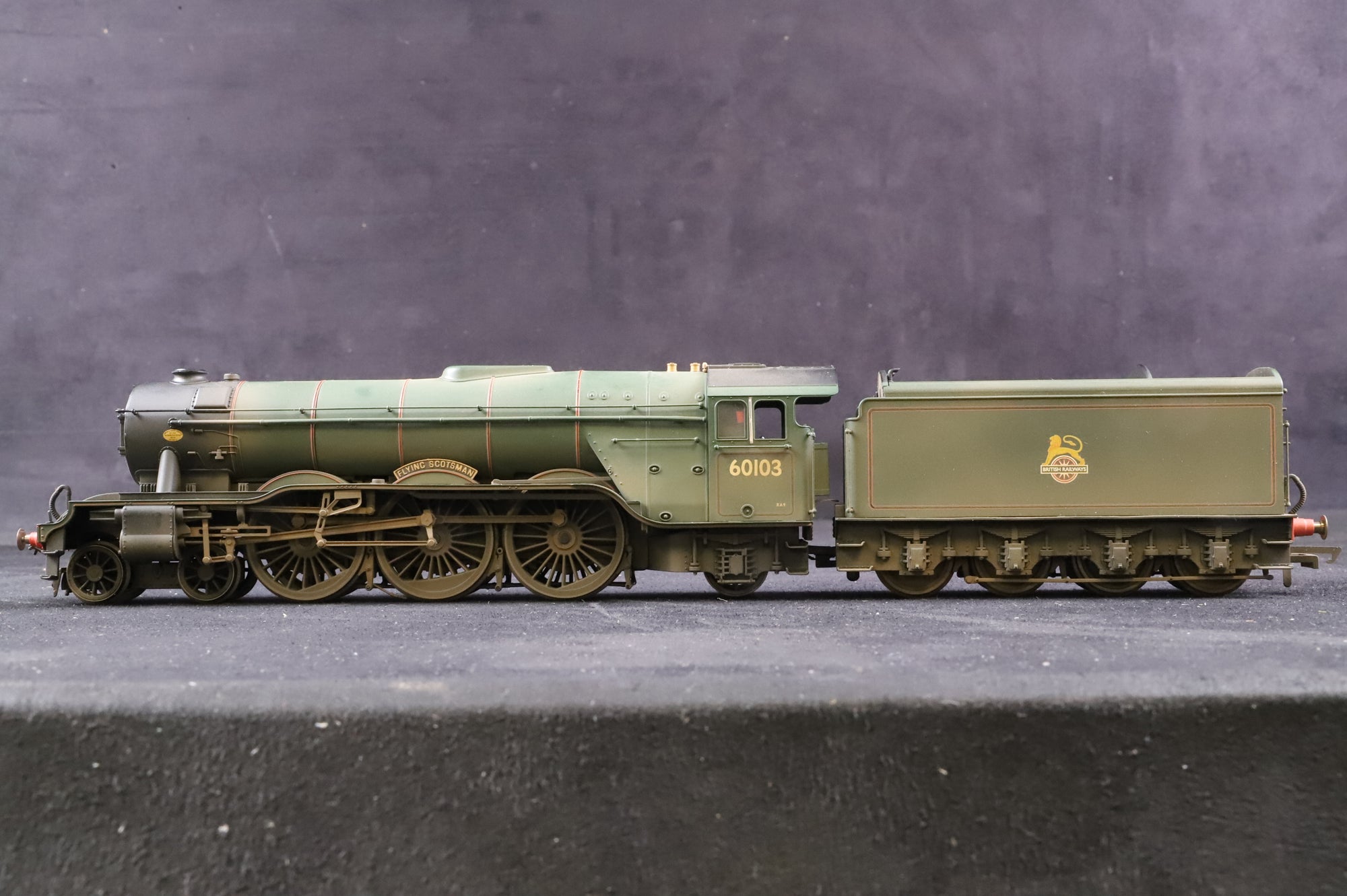 Hornby OO Class A3 4-6-2 'Flying Scotsman' '60103', TMC Weathered