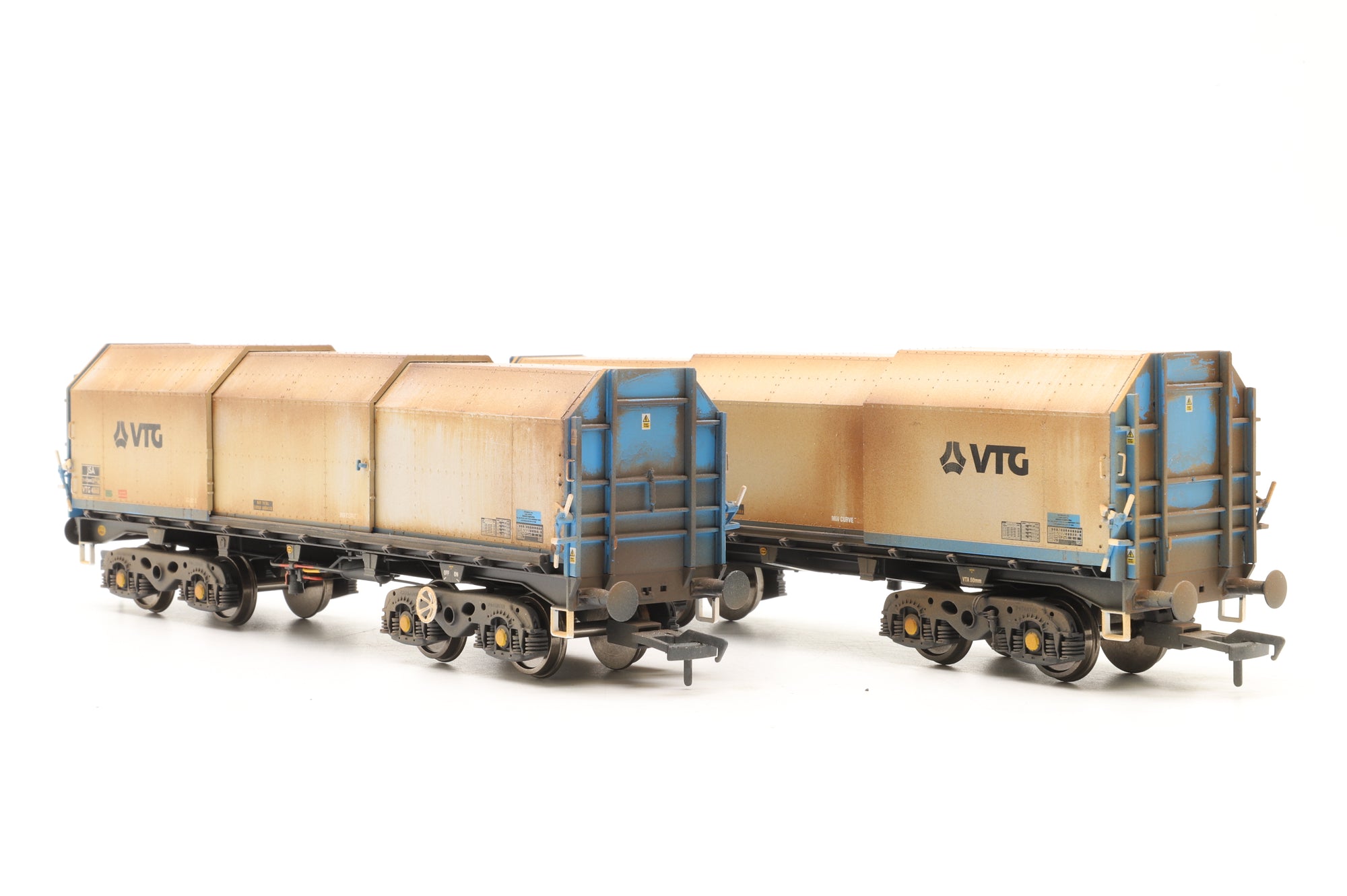Accurascale OO ACC2127-VTG-2 Twin Pack JSA Steel Coil Wagons Weathered