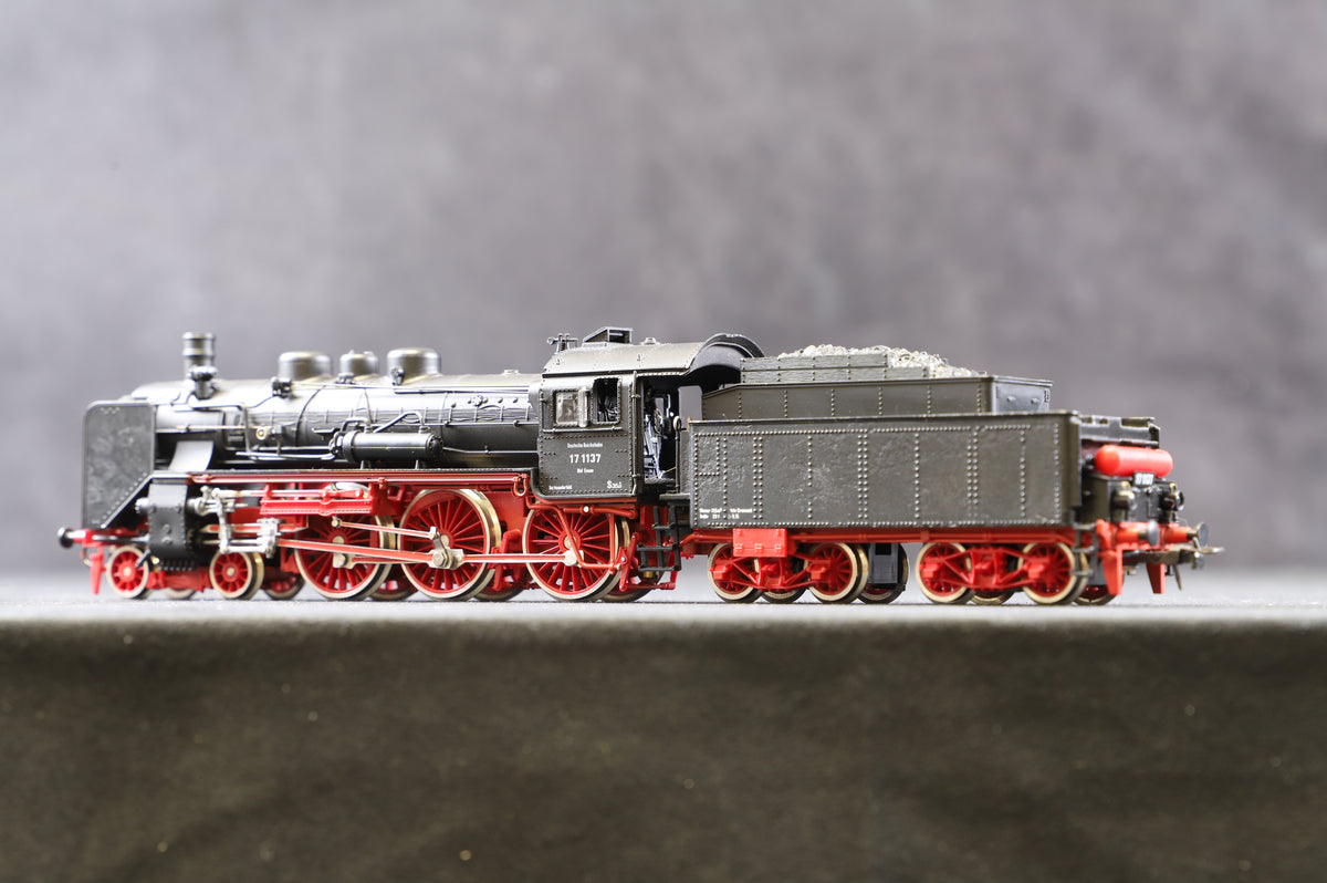 Roco HO 04115A Dampflokomotive BR17 (S 10&#39;) DB