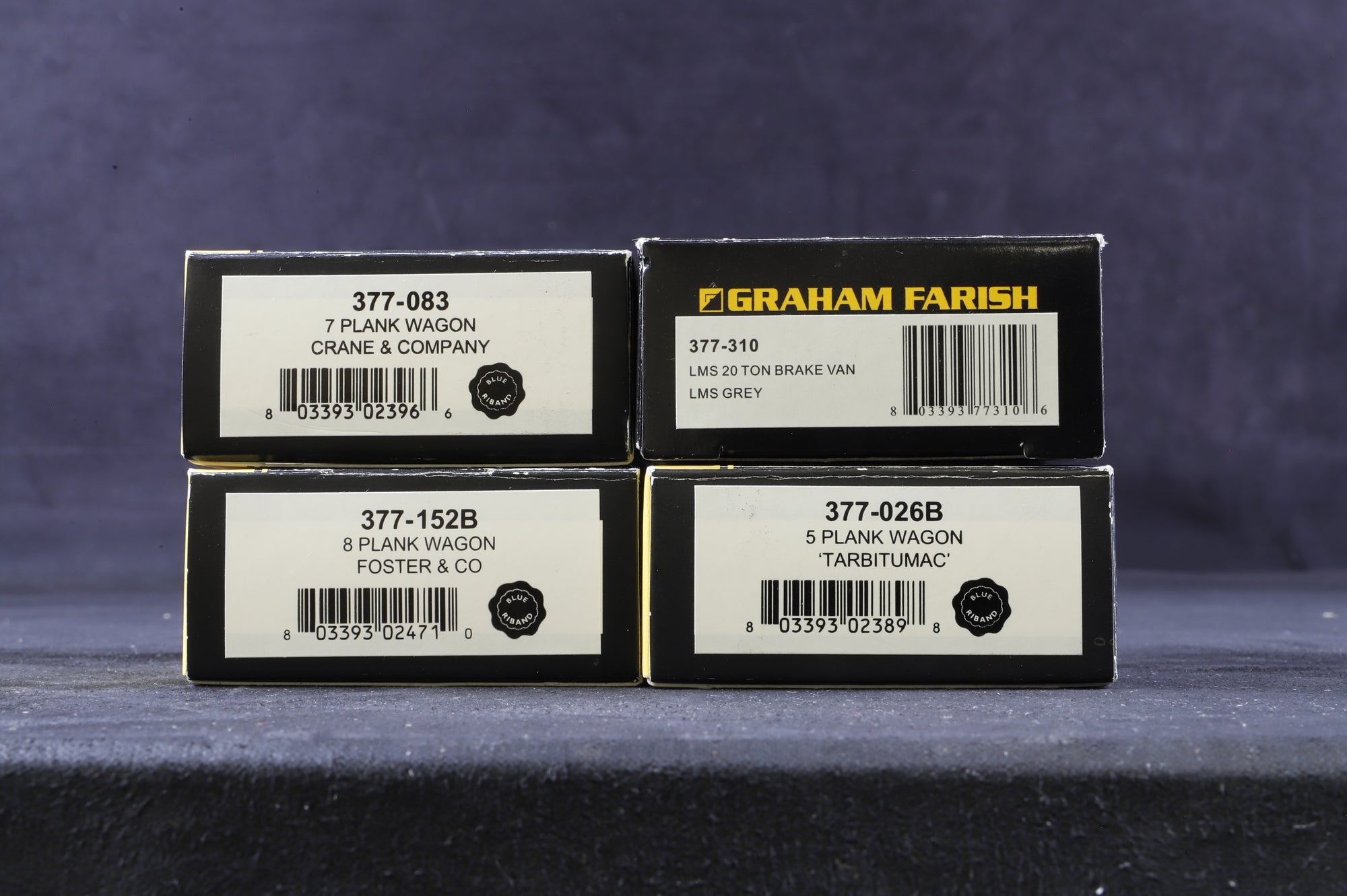 Graham Farish N Rake of 4 Wagons, Incl. 377-310, 026B, 083 & 152B